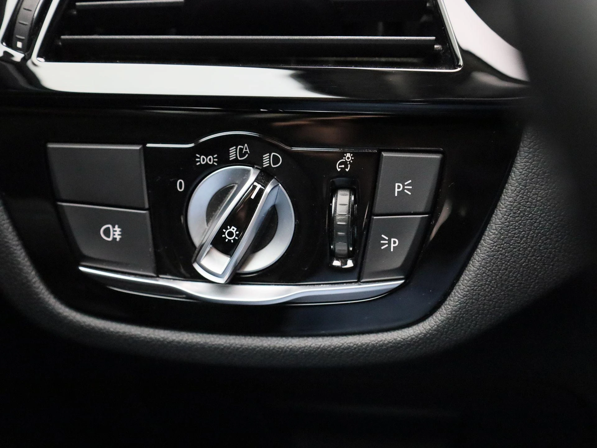 BMW-5 Serie-image-23