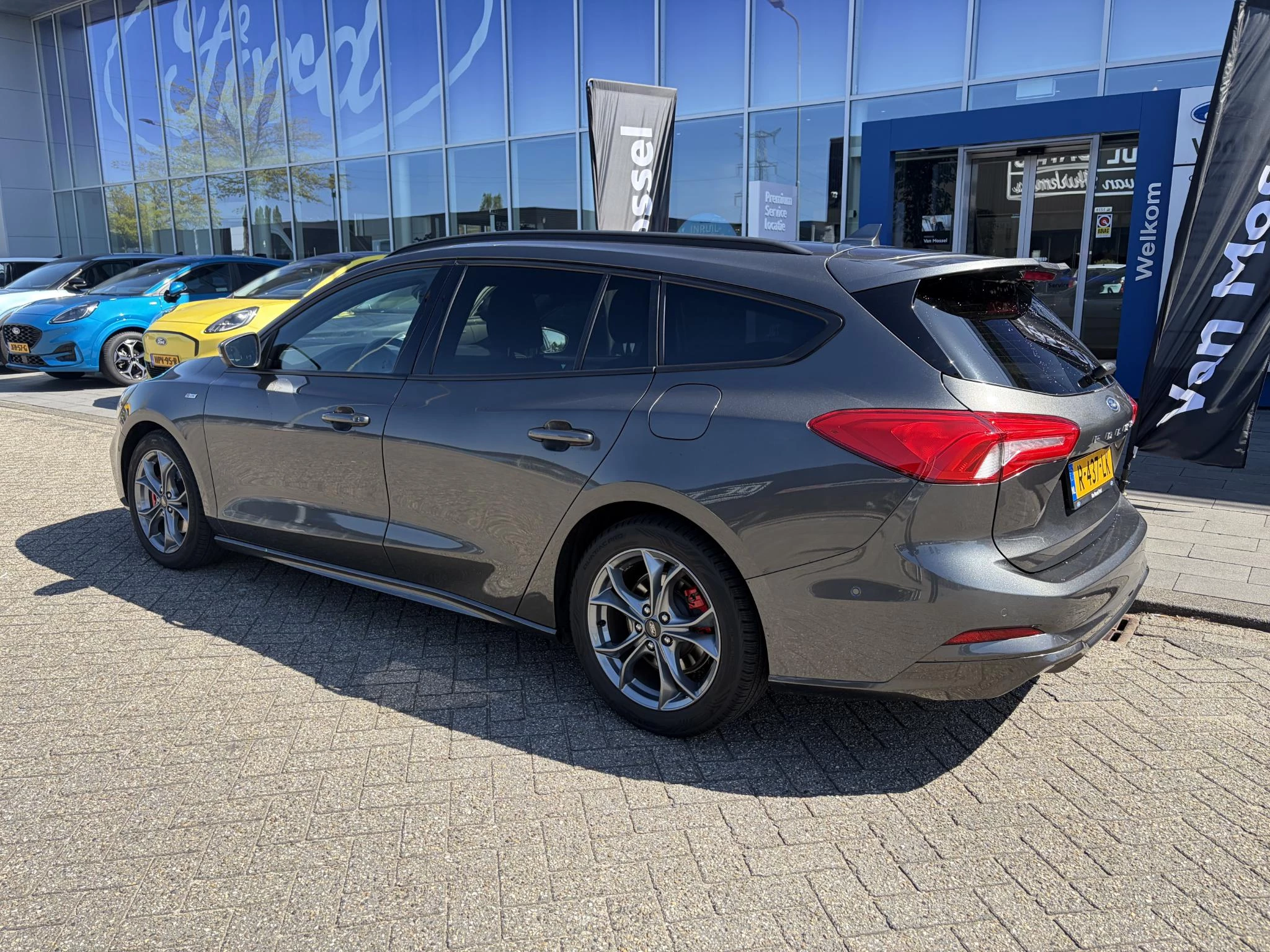 Ford Focus Wagon 1.0 EcoBoost Hybrid ST Line X Business