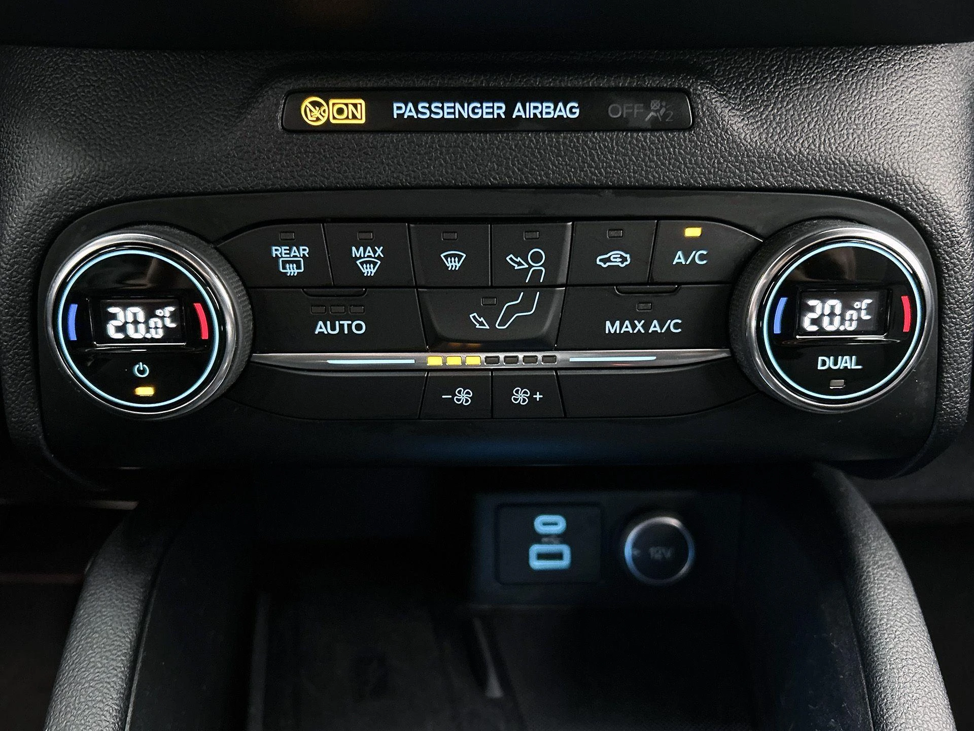 Ford-Kuga-image-16
