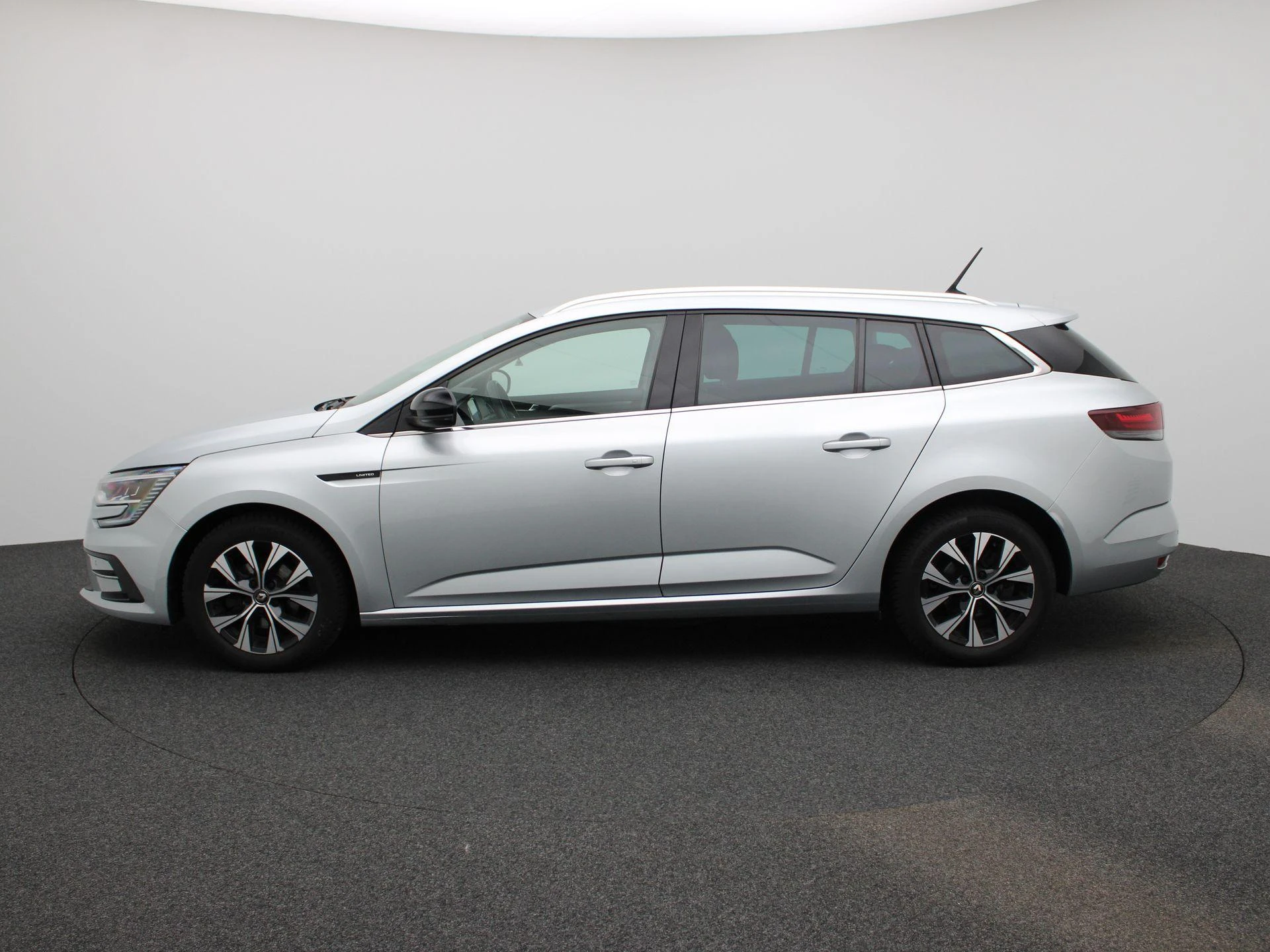 Renault-Mégane-image-3