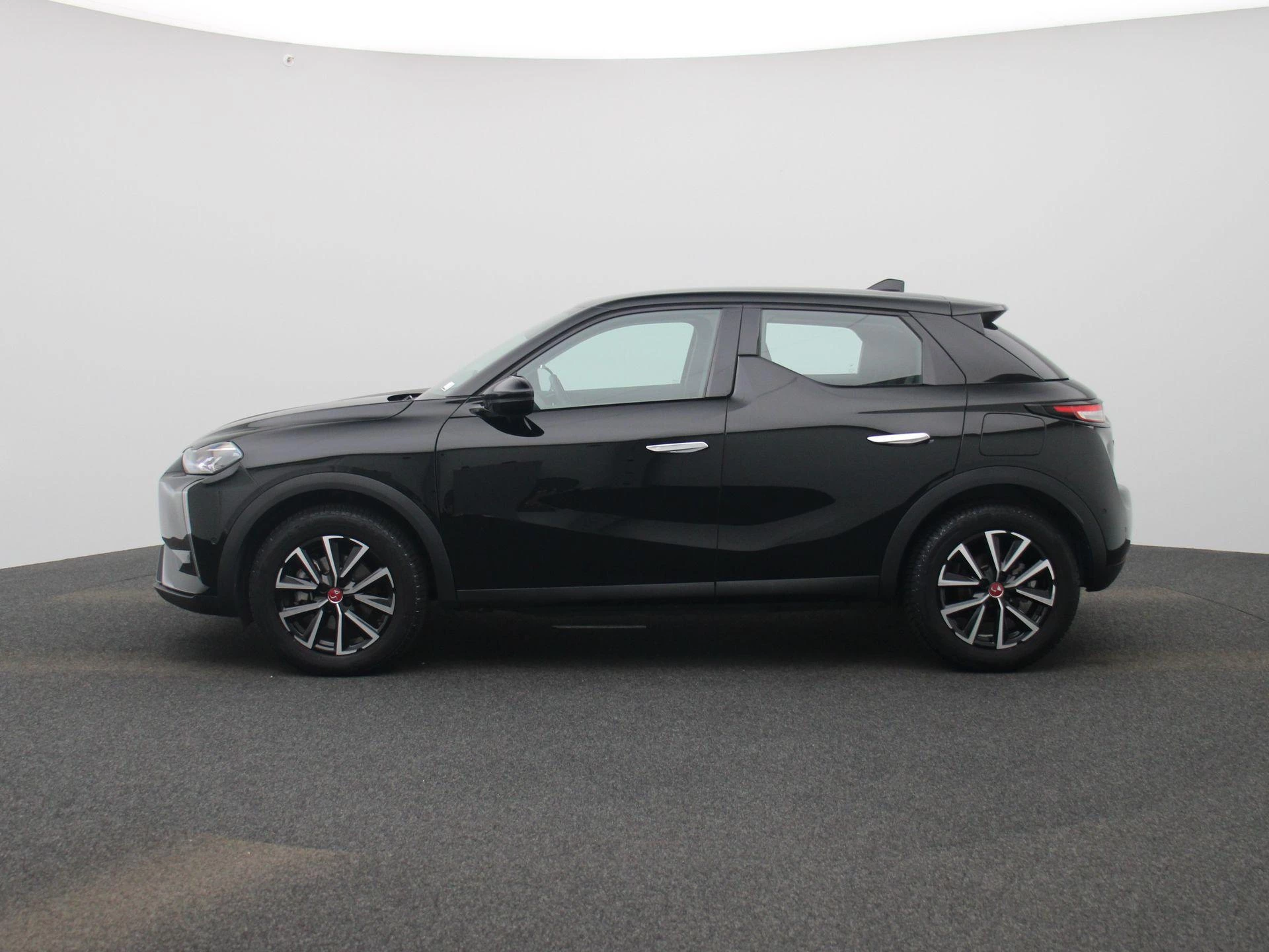 DS DS 3 Crossback E-Tense PERFORMANCE Line +