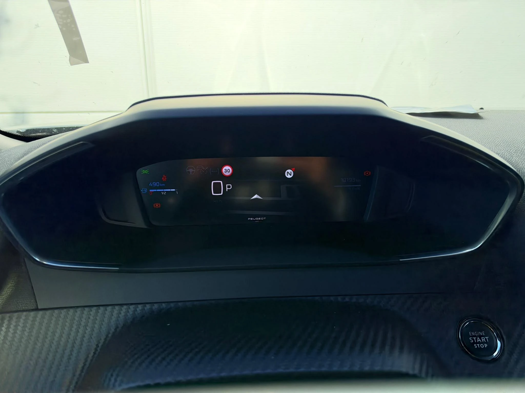 Peugeot-2008-image-11