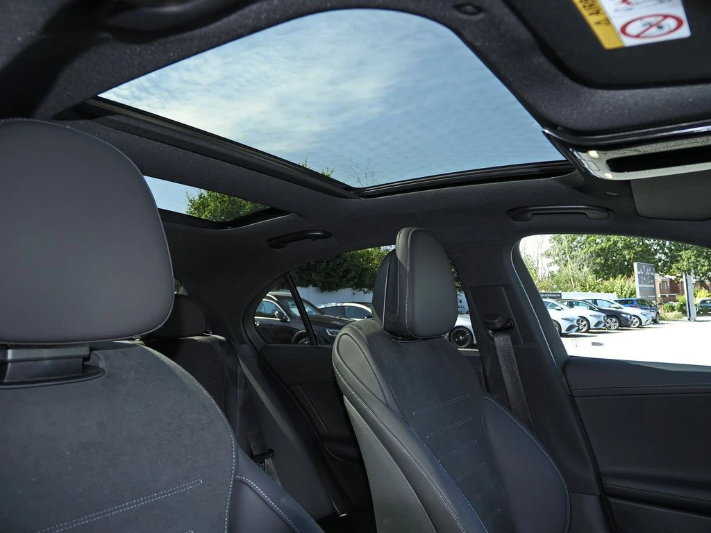 Mercedes-Benz-C-Klasse 220 d-image-15