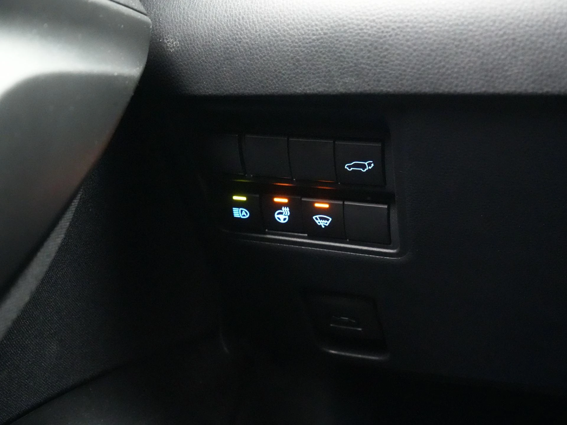 Toyota-Yaris Cross-image-29