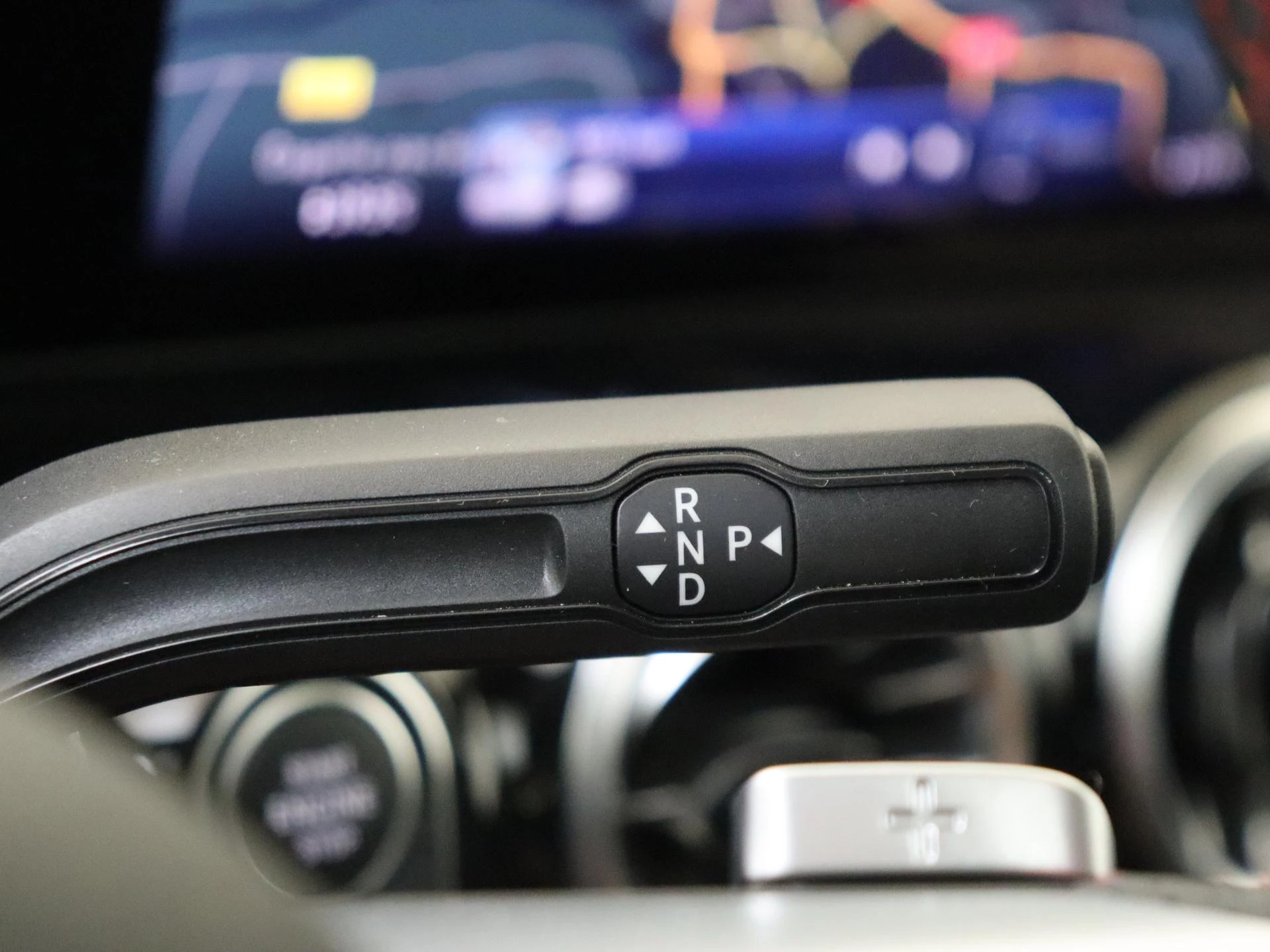 Mercedes-Benz B-Klasse 250 e Business Solution AMG