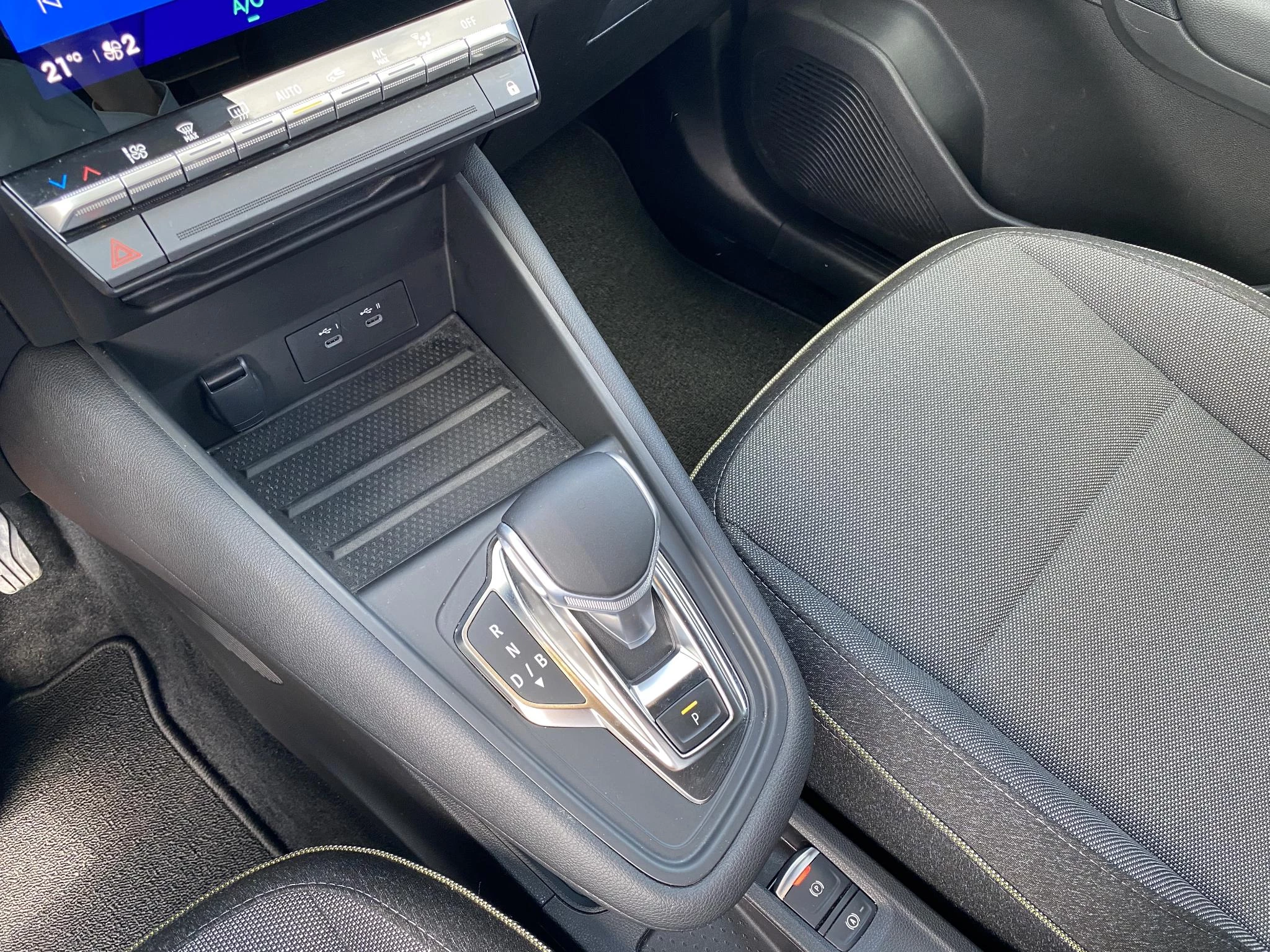 Renault Symbioz Techno E-Tech full hybrid 145