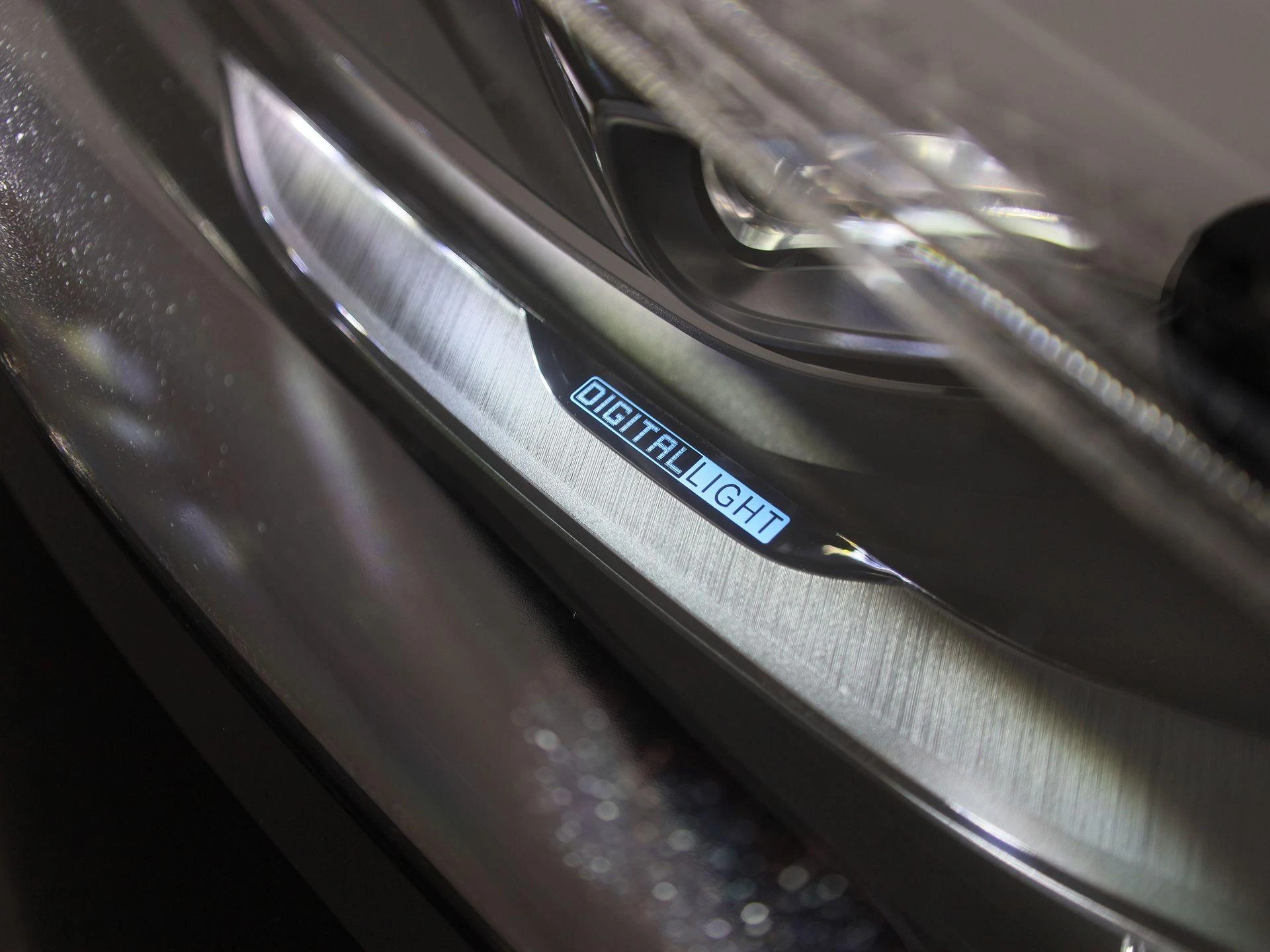 Mercedes-Benz-EQE-image-63