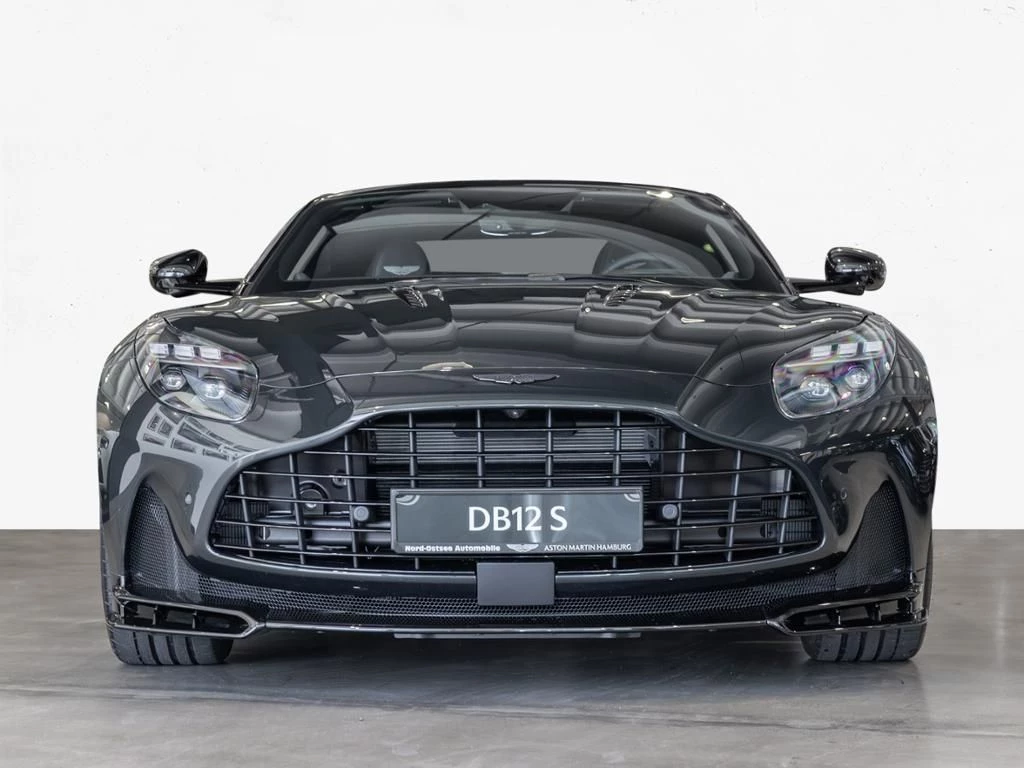 Aston Martin DB12 S Coupe Aston Martin Hamburg