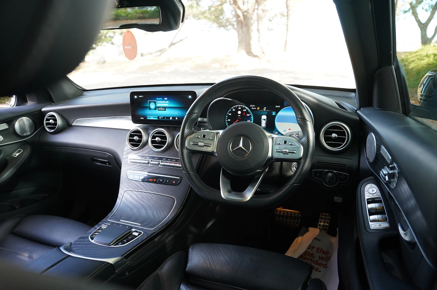 Mercedes-Benz-GLC-image-8