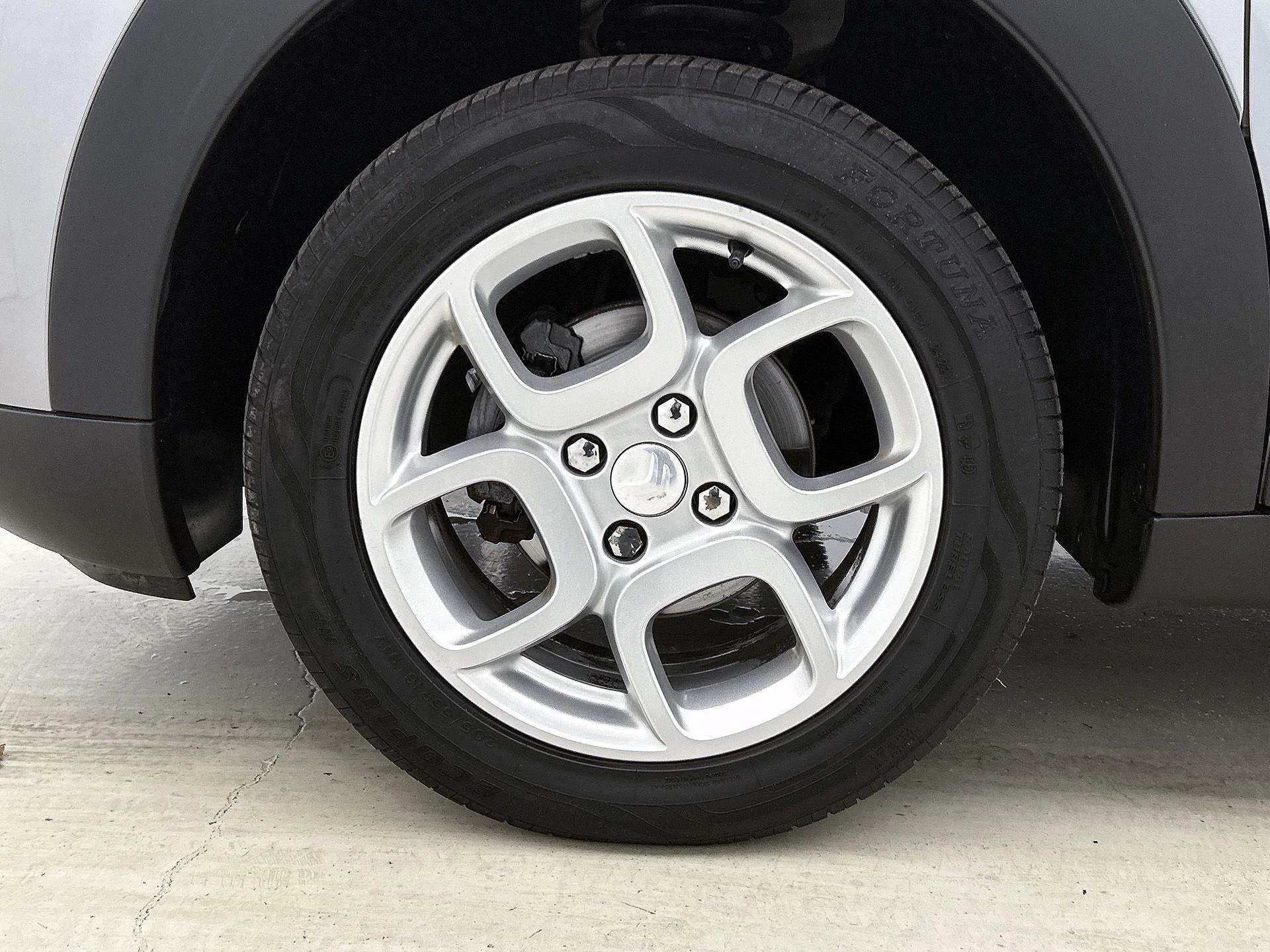 Citroën-C4 Cactus-image-34