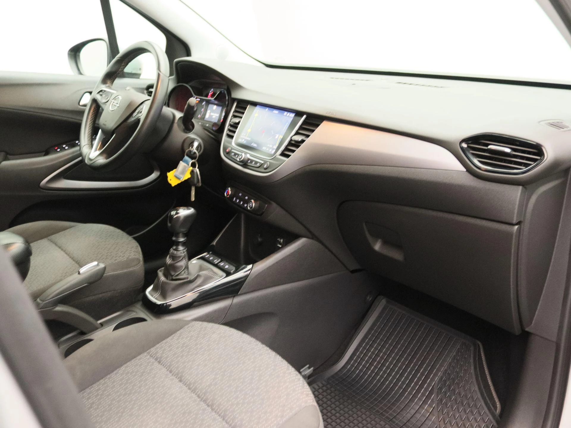 Opel-Crossland X-image-22