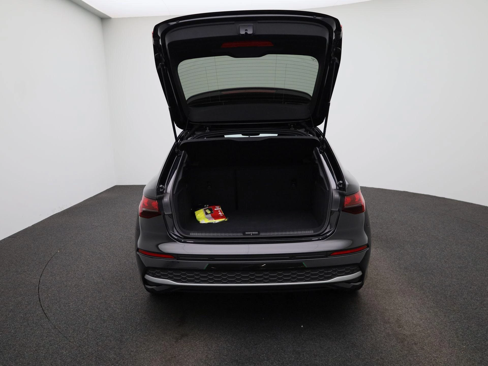 Audi A3 Sportback 40 TFSI e S edition 204 PK