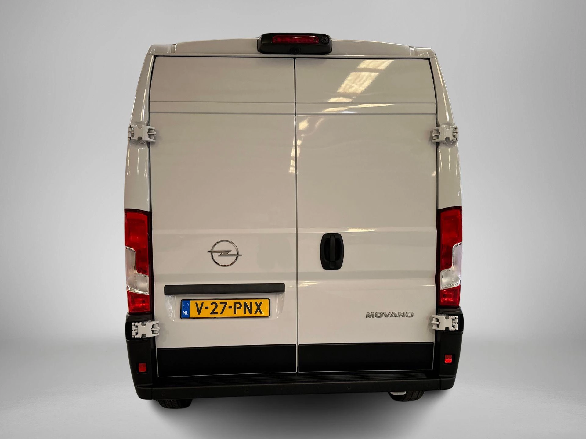 Opel-Movano-image-2