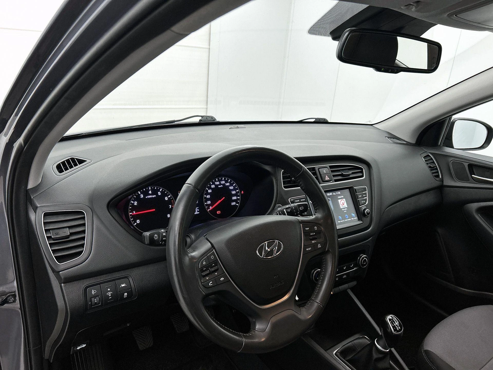 Hyundai-i20-image-16