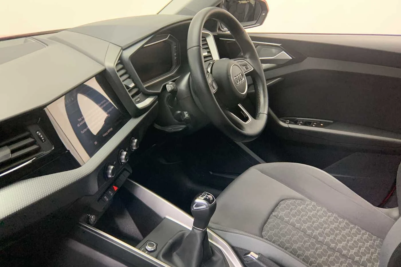 Audi-A1 Sportback-image-1