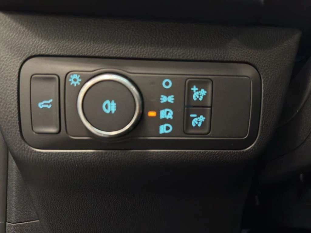 Ford Kuga 1.5 ST-LINE X PANO SHZ AHK Kamera ST Line X