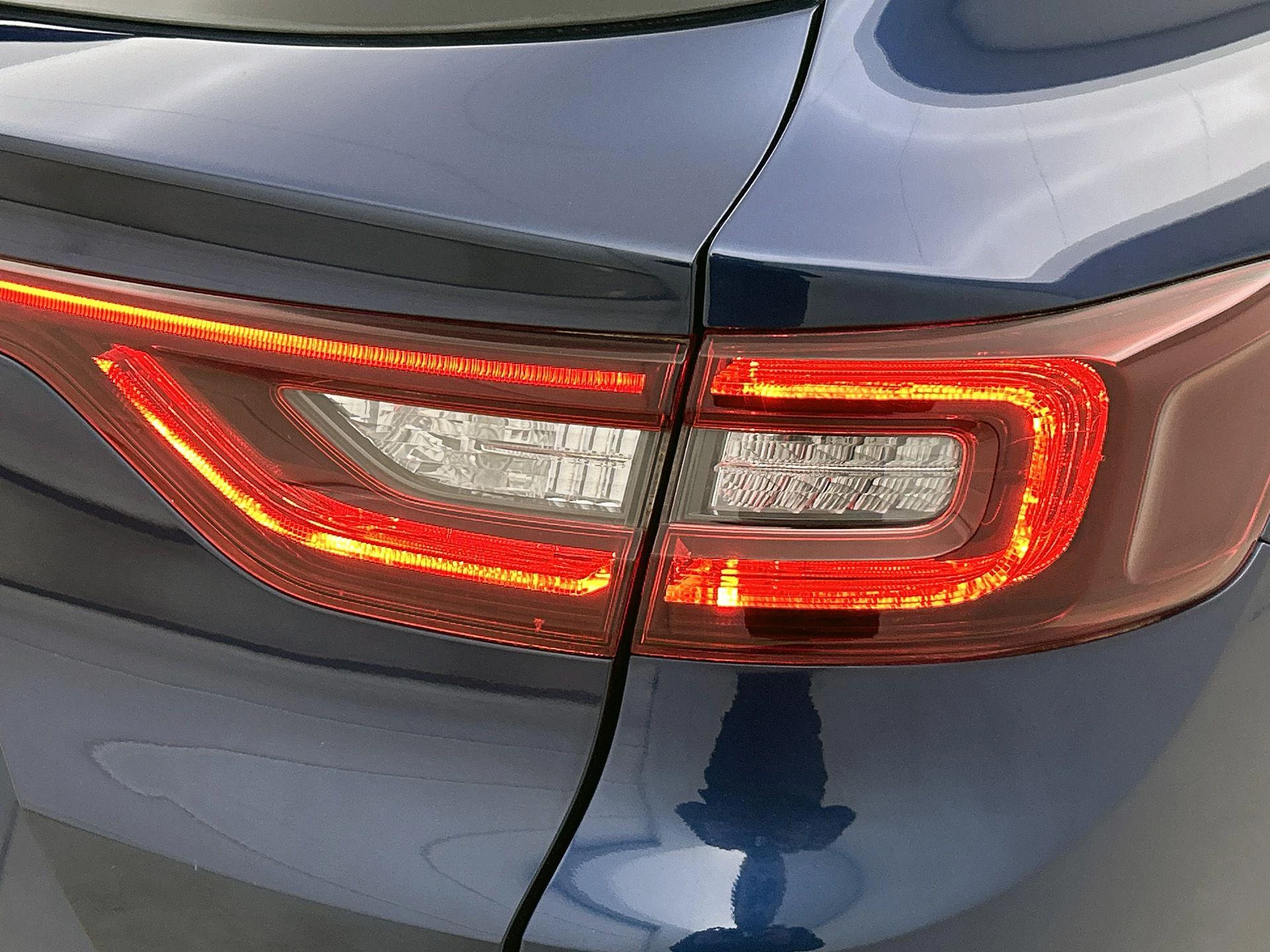 Renault-Talisman-image-25