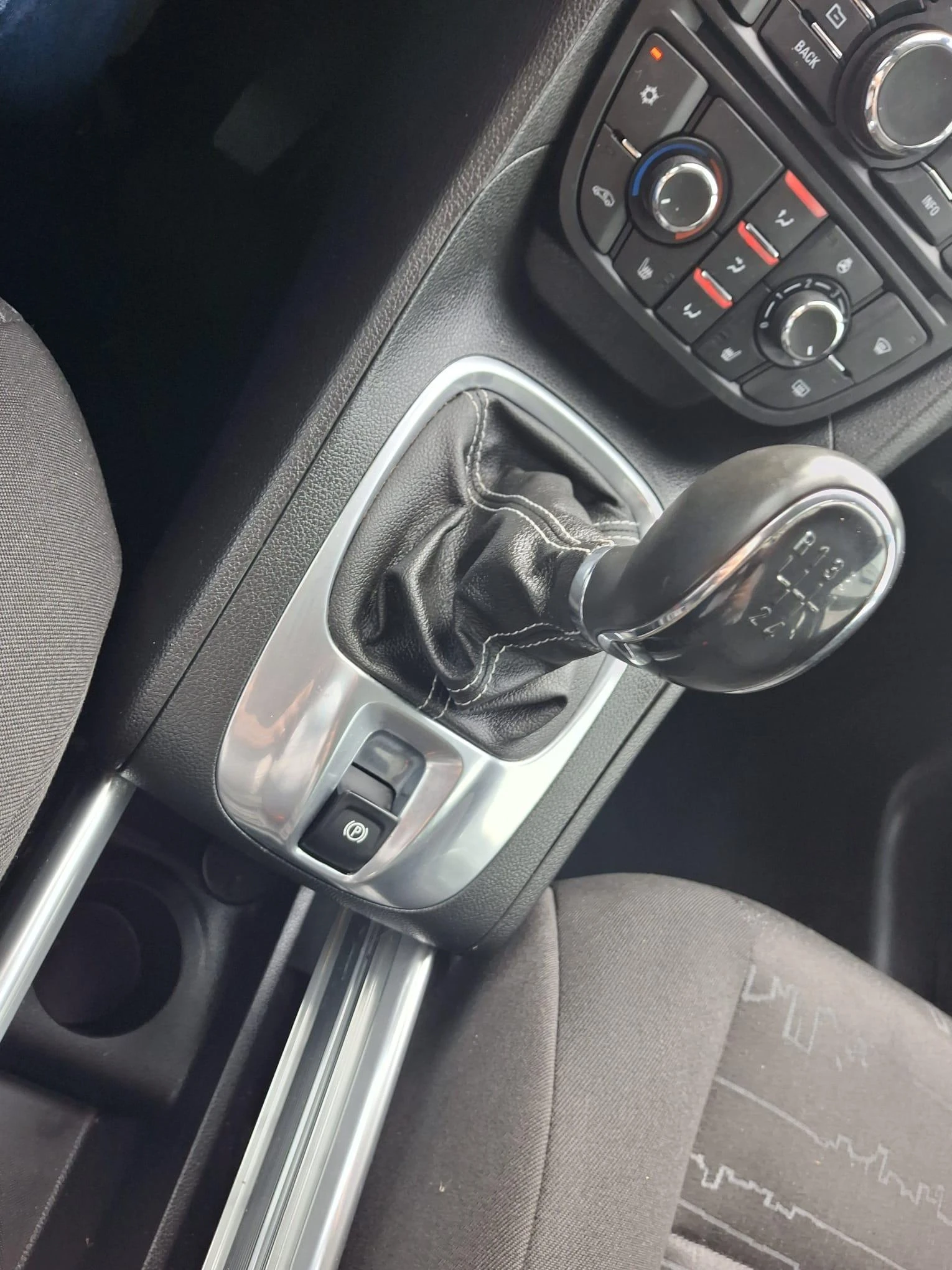 Opel-Meriva-image-16
