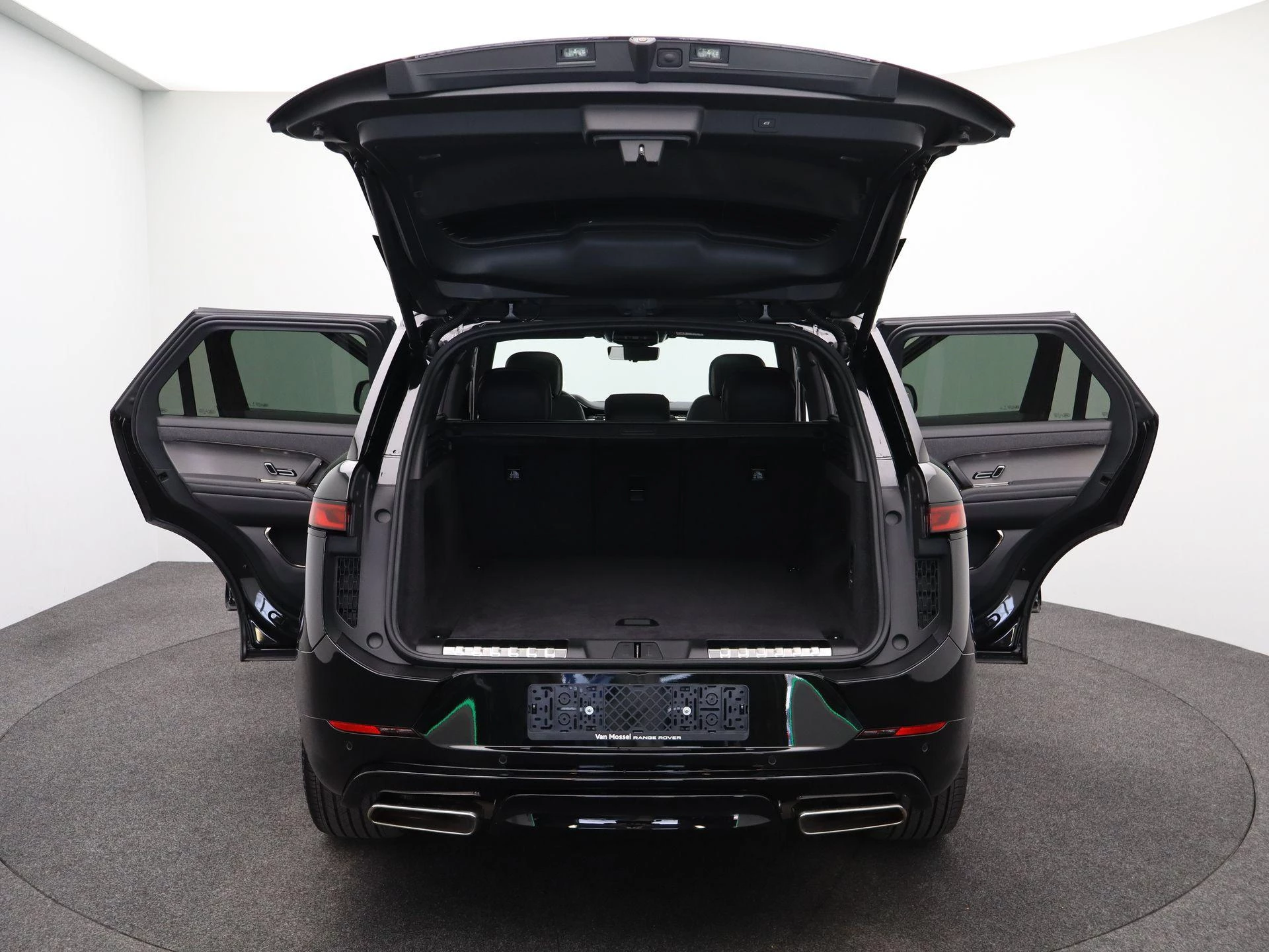 Land Rover-Range Rover Sport-image-12