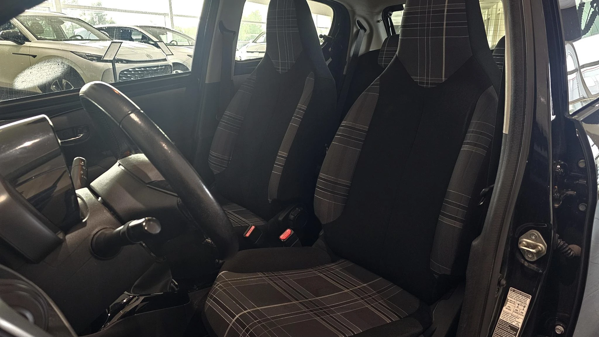 Peugeot-108-image-10