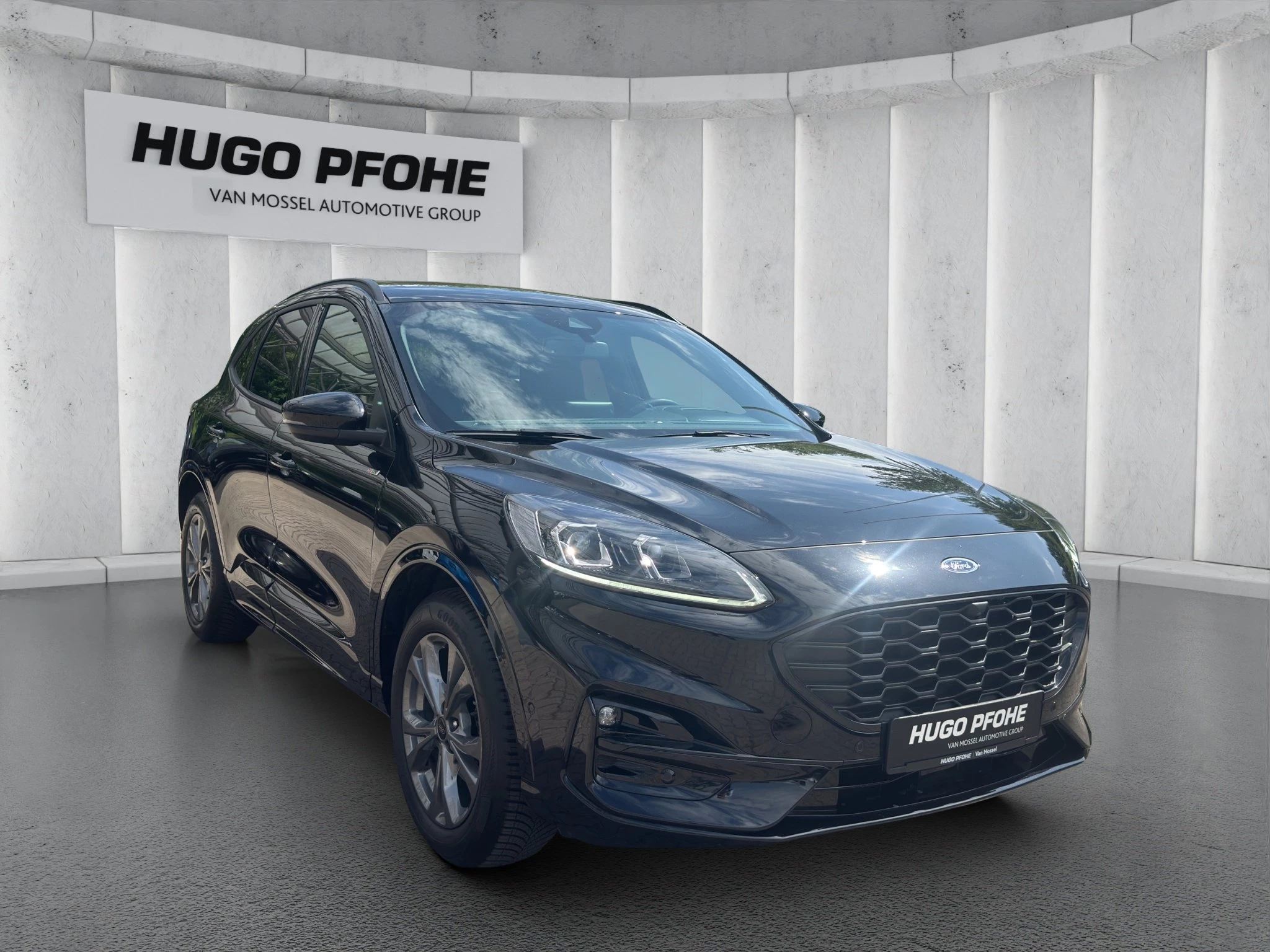 Ford Kuga ST-Line X*PANO*AHK*KAM*ACC*NAVI*SOUND-SYS.