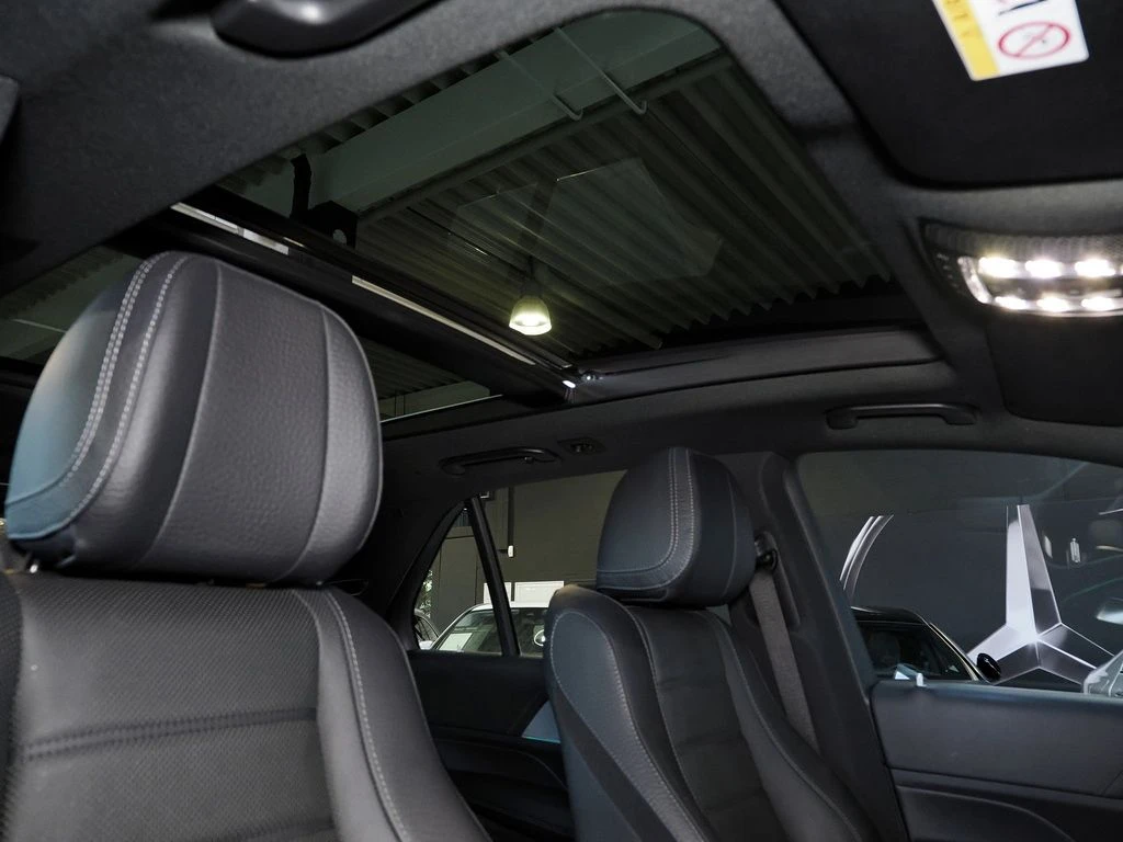 Mercedes-Benz-GLE 350 de-image-13
