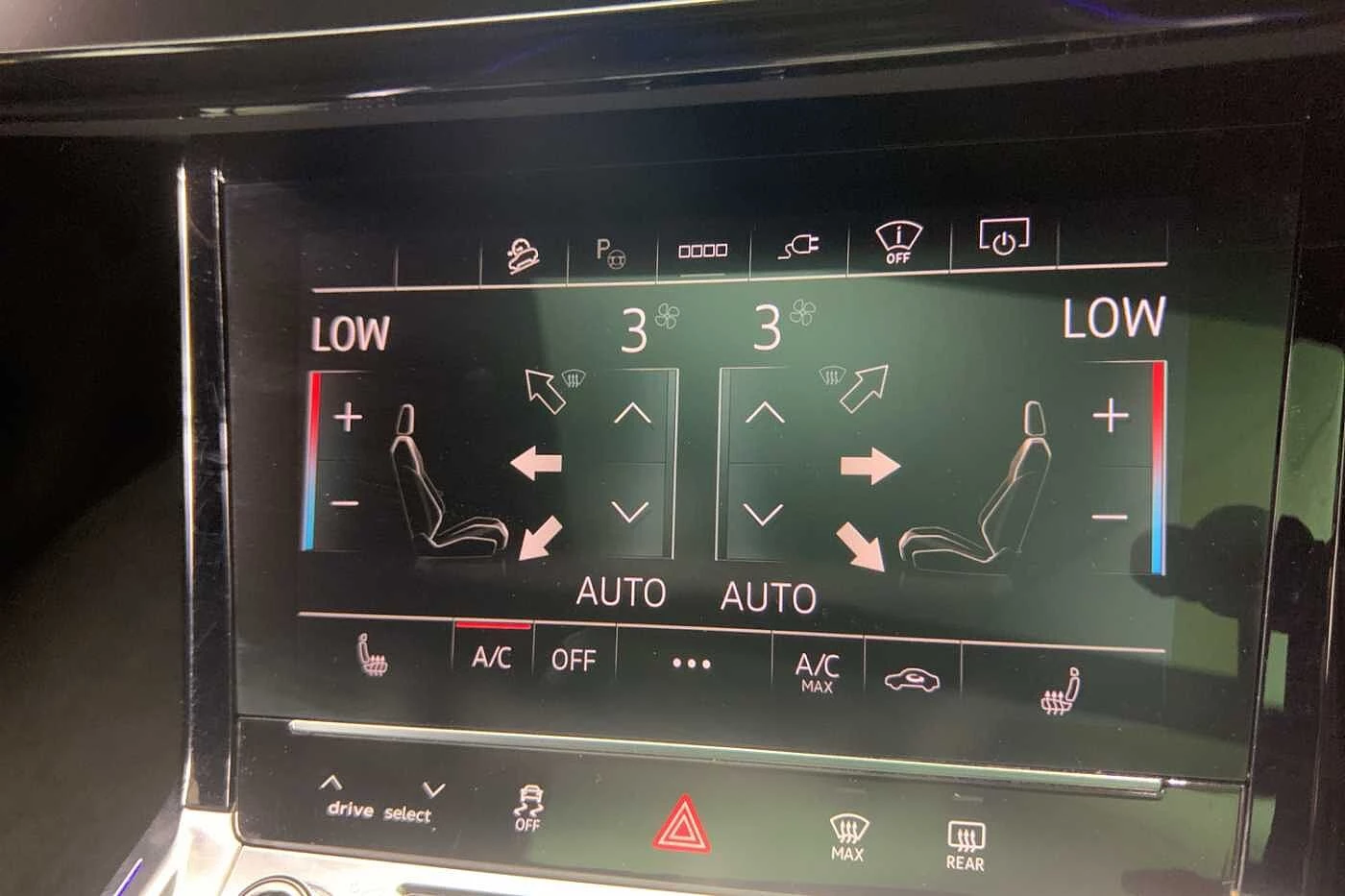 Audi-Q8 e-tron-image-34