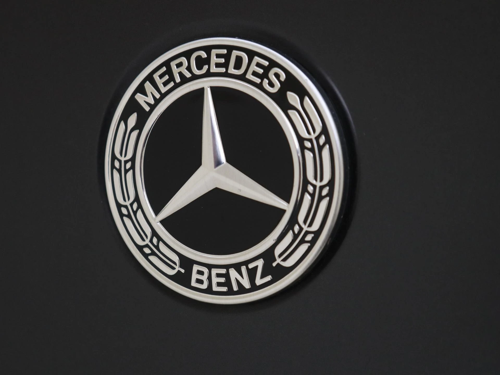 Mercedes-Benz C-Klasse 400 e 4MATIC AMG Line