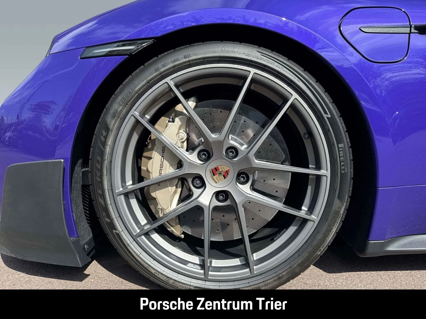 Porsche-Taycan-image-7