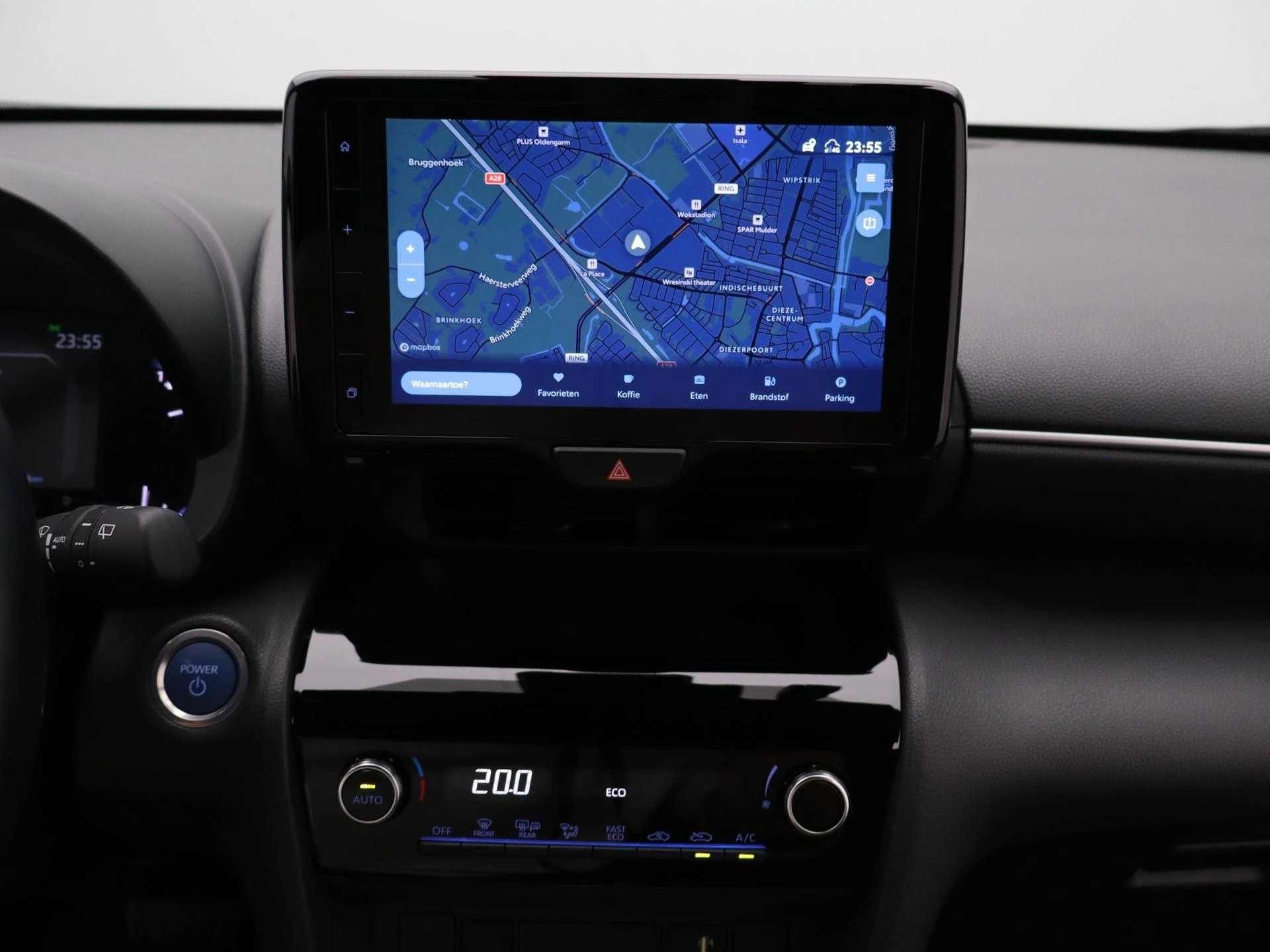 Toyota-Yaris Cross-image-8