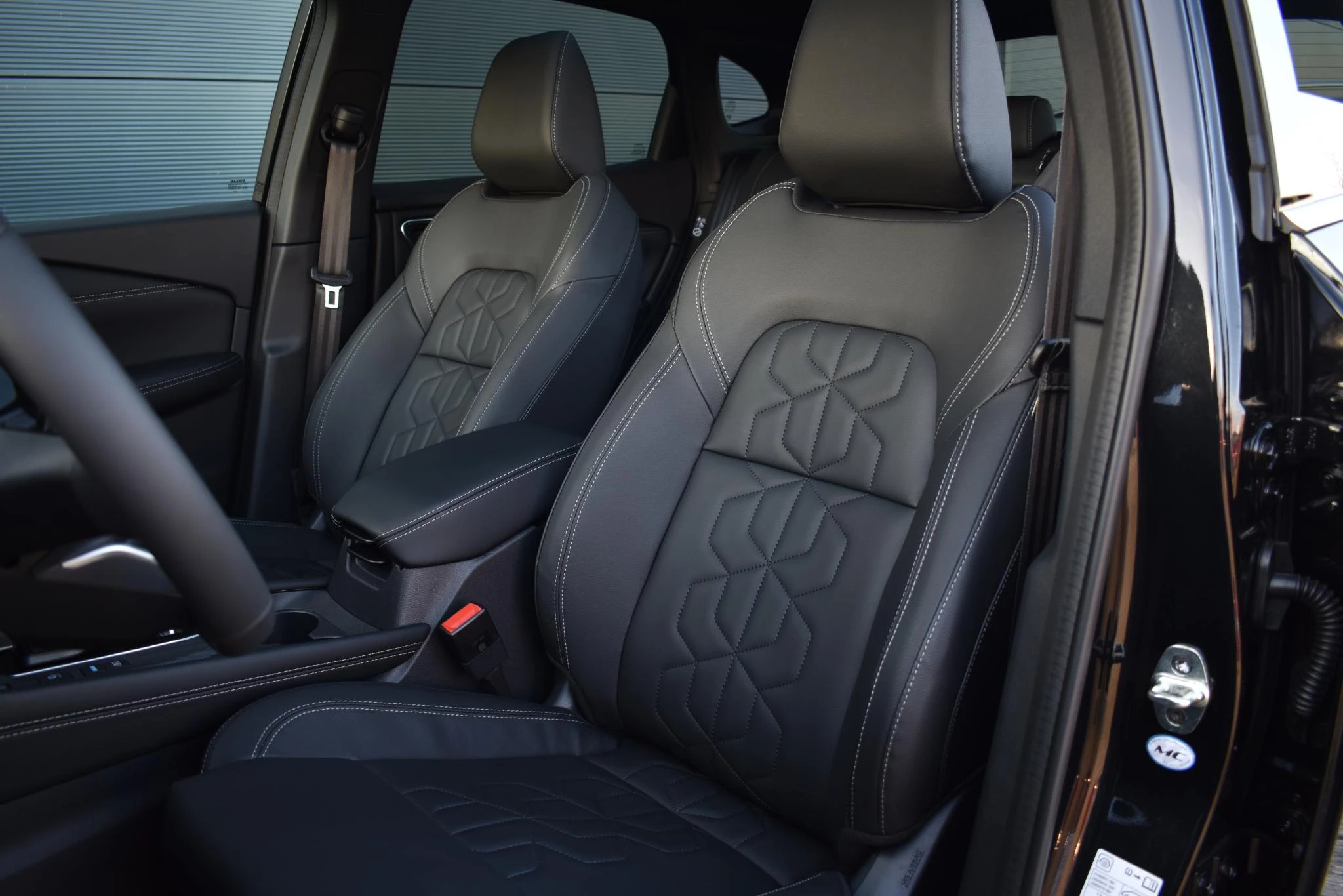 Nissan-QASHQAI-image-16