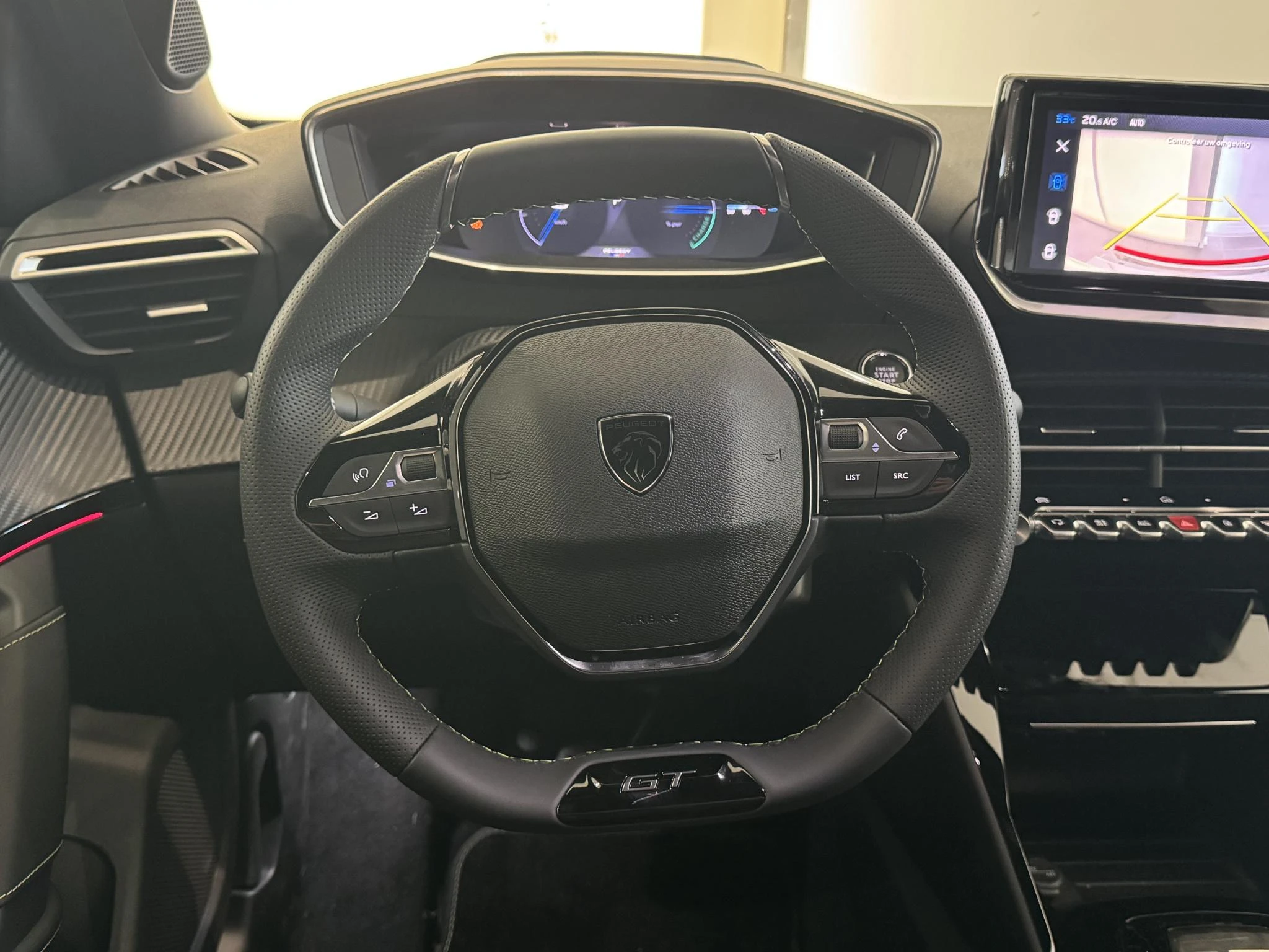 Peugeot 2008 1.2 Hybrid 145 GT