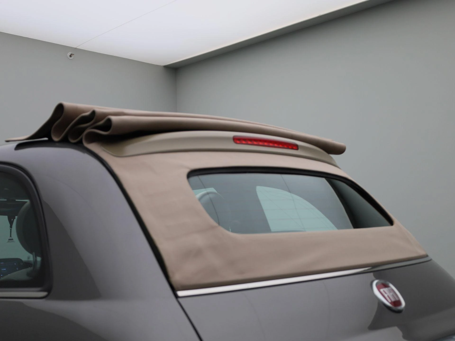 Fiat-500C-image-13