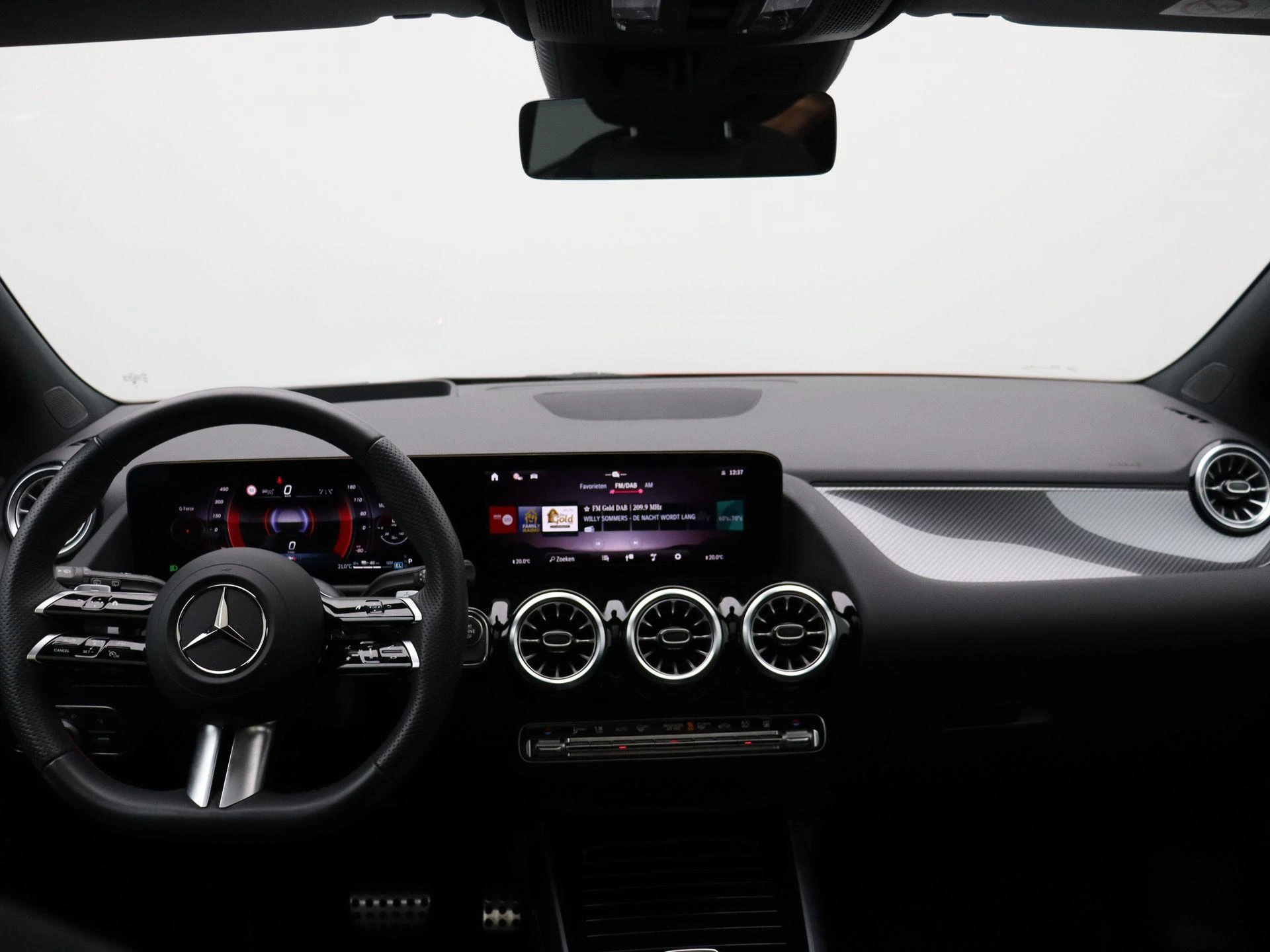Mercedes-Benz-Classe B-image-19