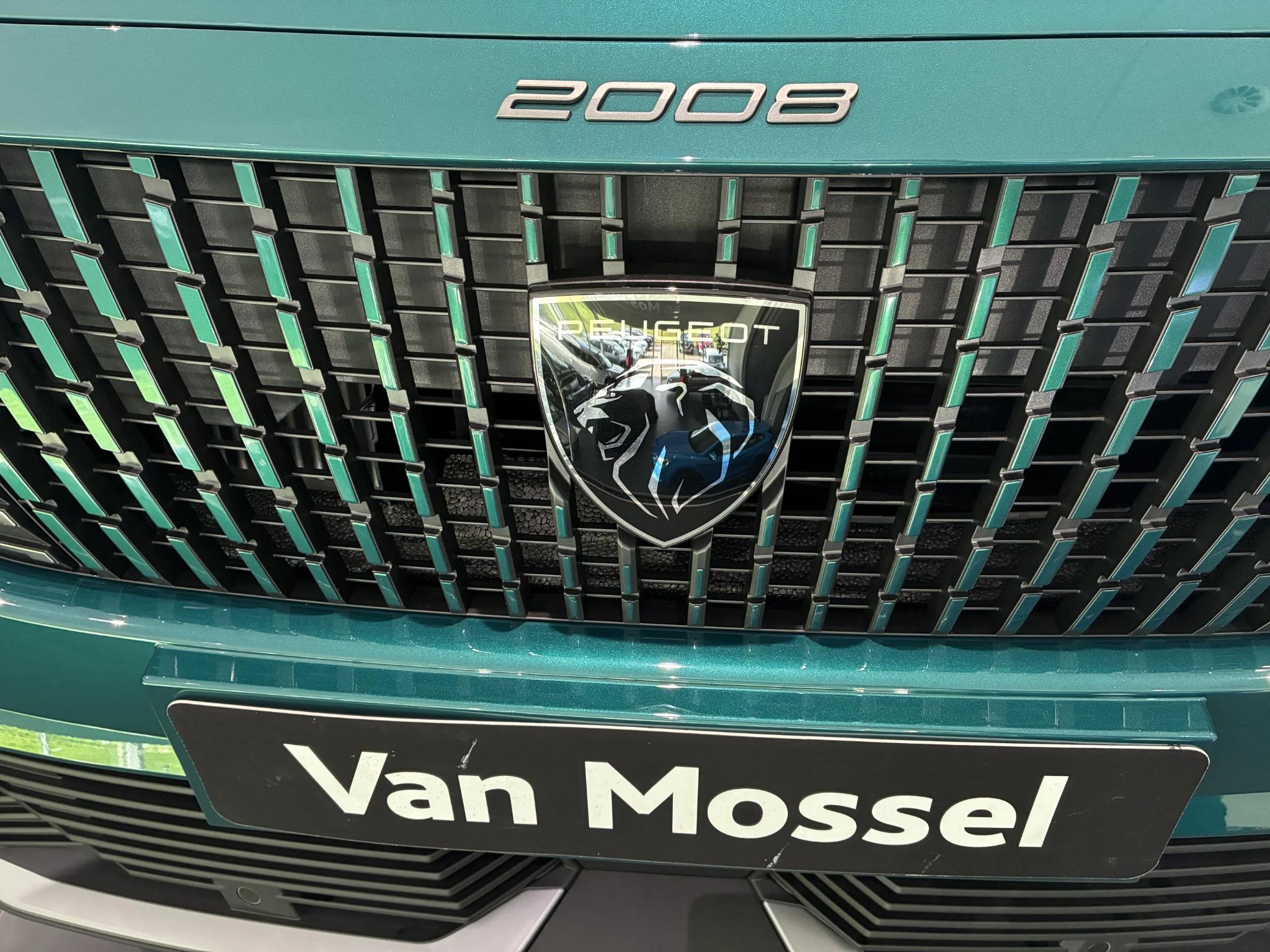 Peugeot-2008-image-18