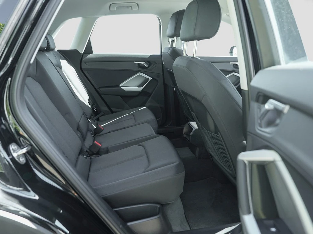 Audi-Q3-image-10
