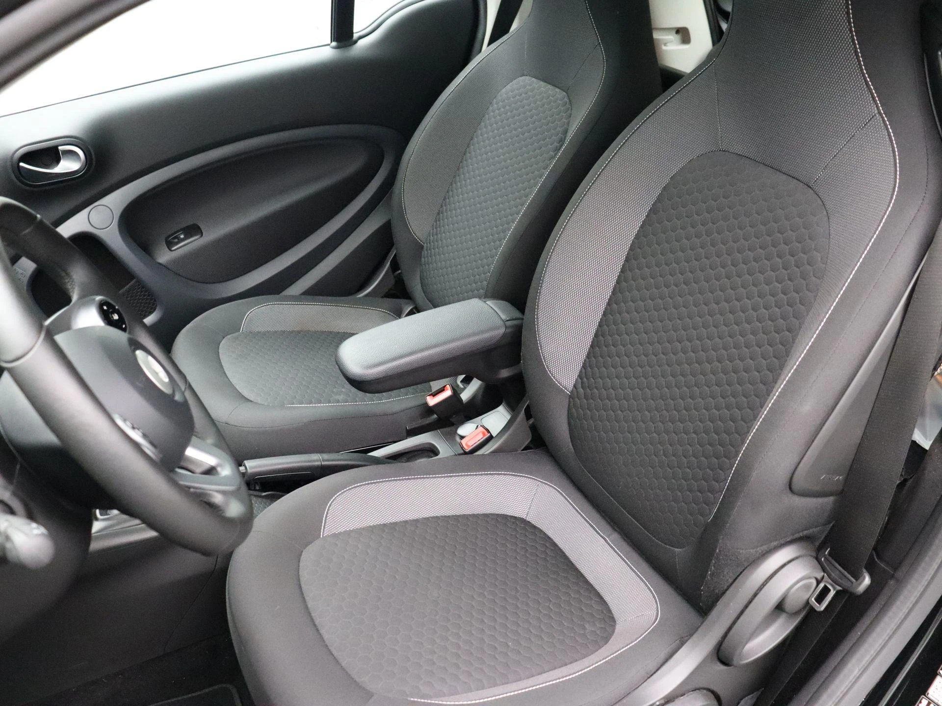 smart-Fortwo-image-12