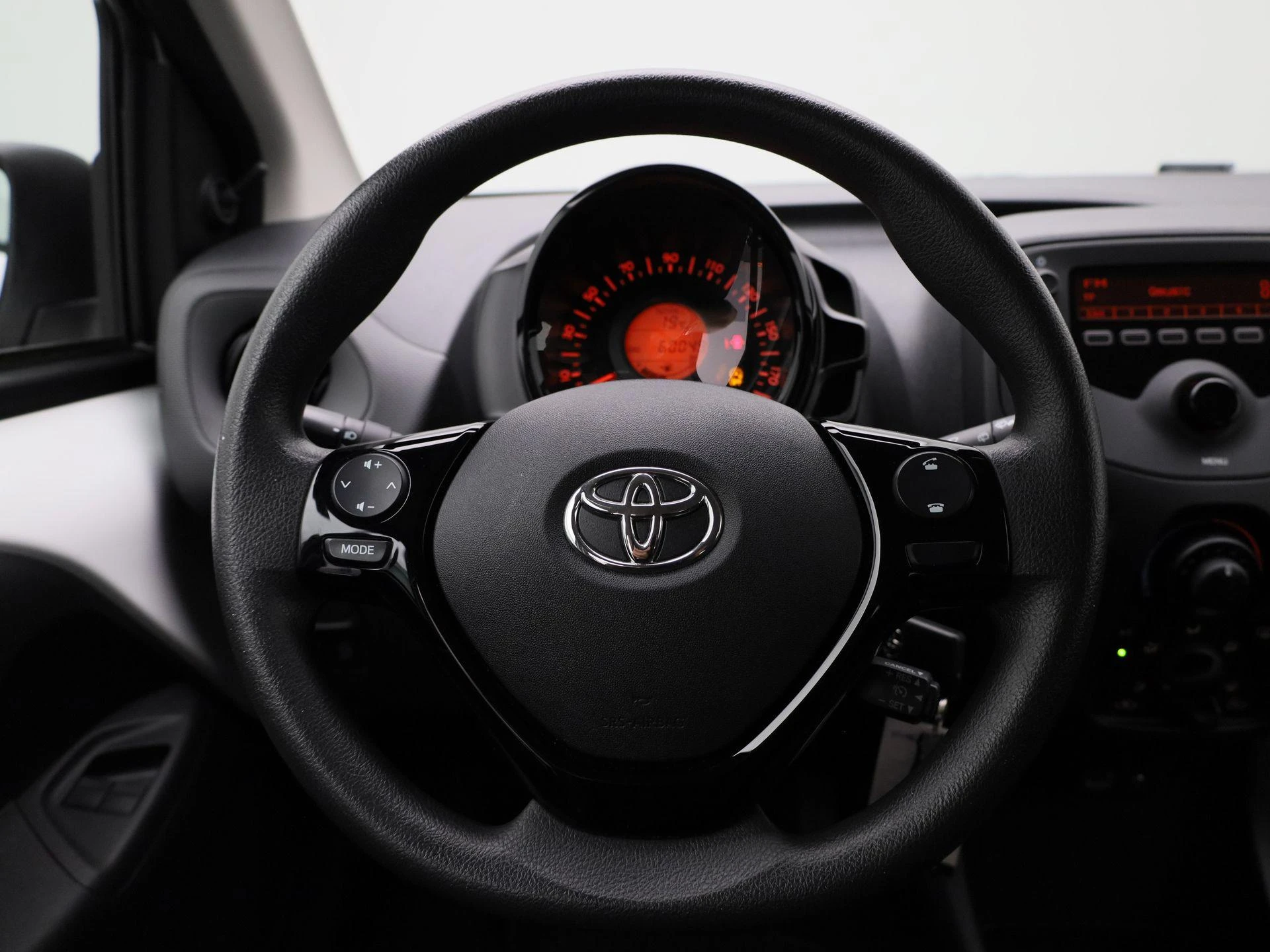 Toyota-Aygo-image-6