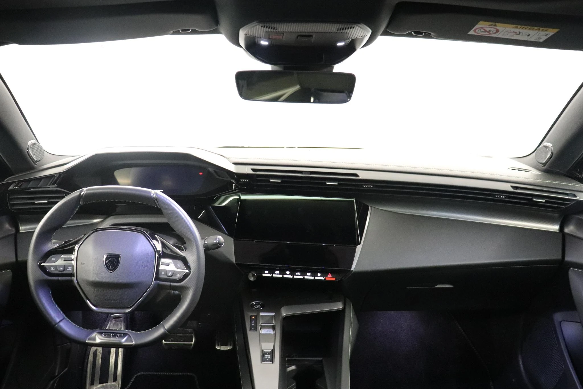 Peugeot-408-image-10