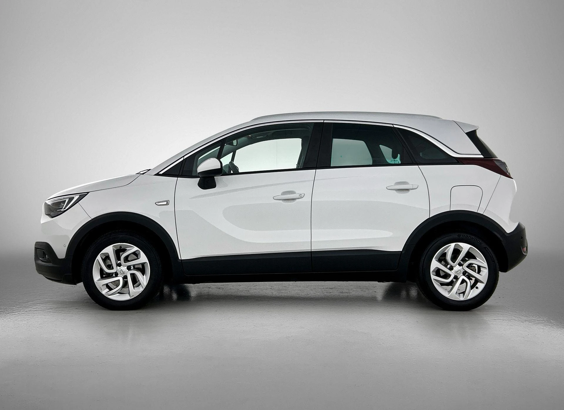 Opel-Crossland X-image-1