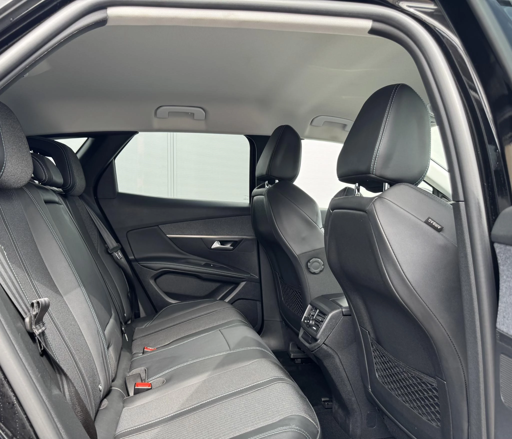 Peugeot-3008-image-12