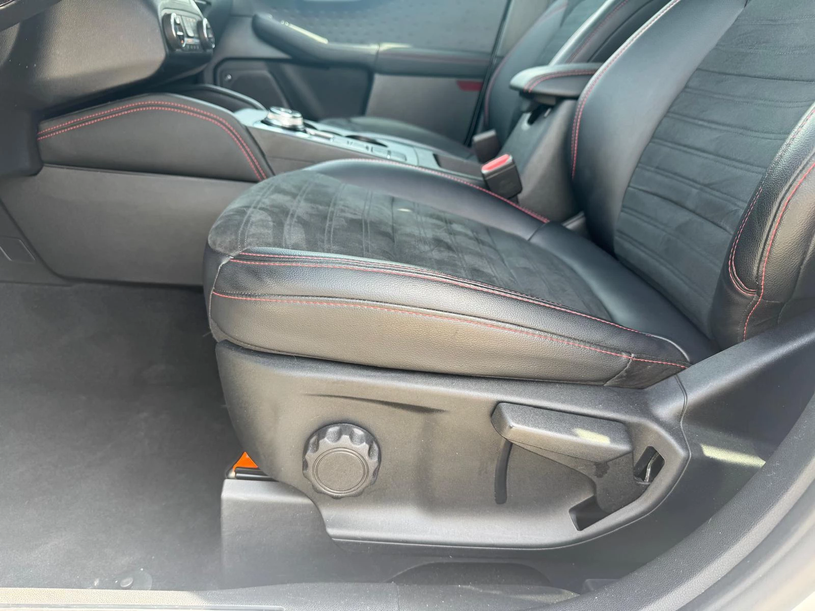 Ford Kuga 2.5 PHEV ST-Line X
