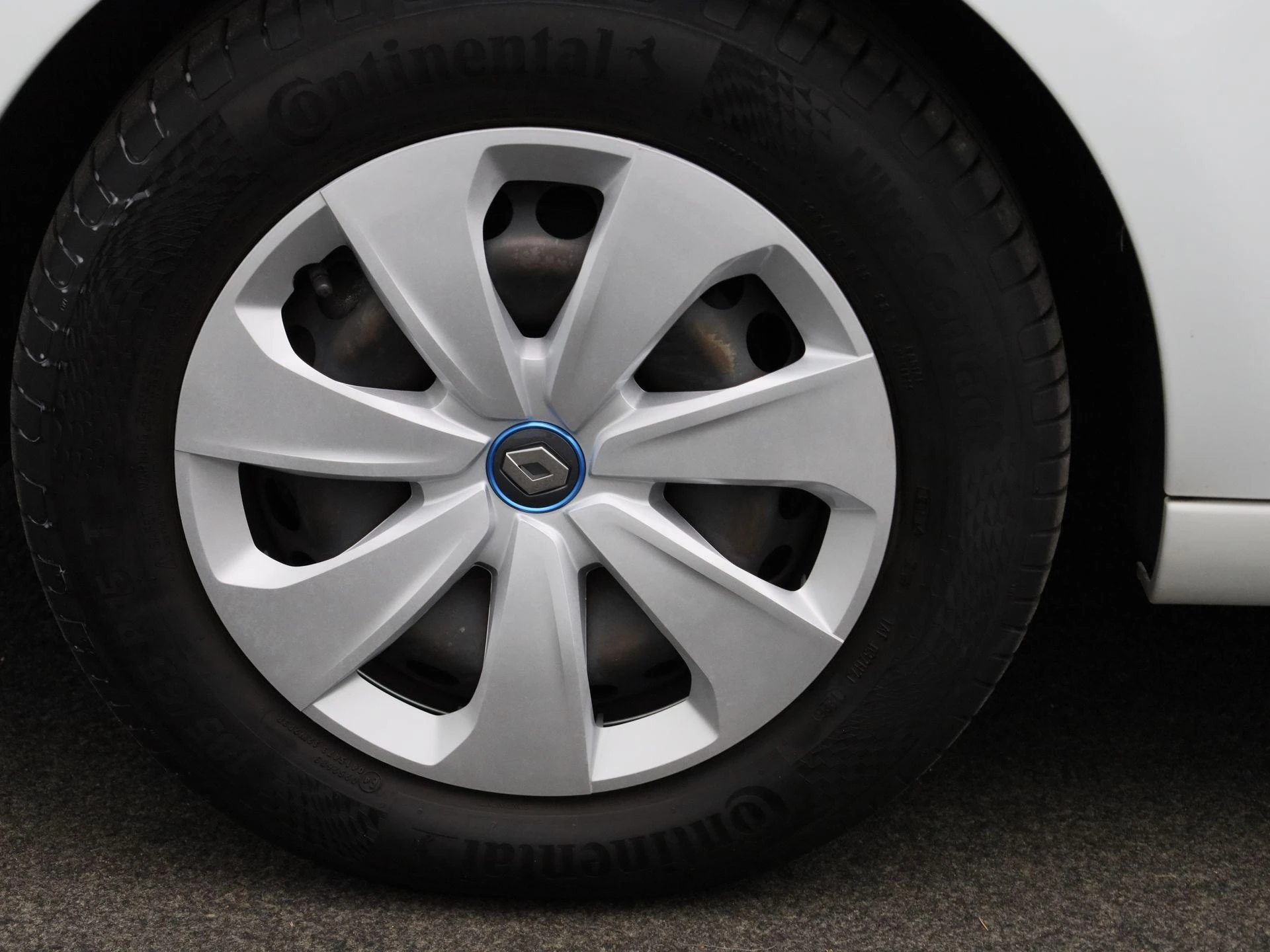 Renault-ZOE-image-12