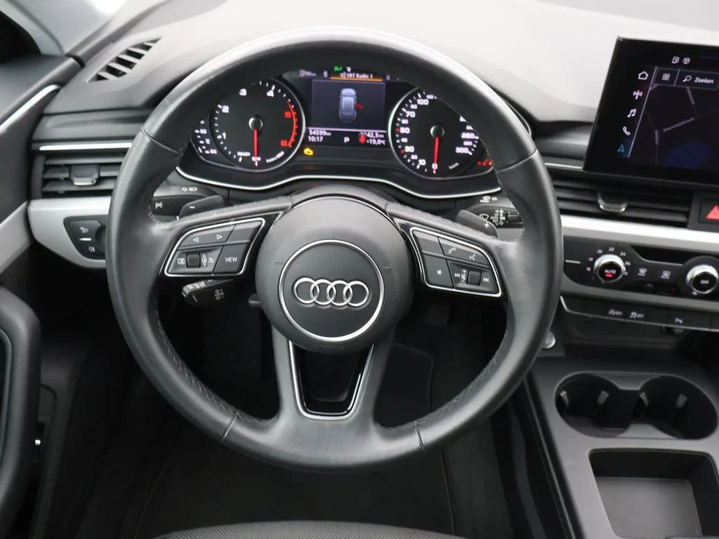 Audi-A4-image-13