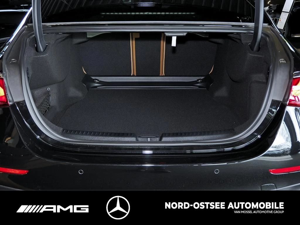 Mercedes-Benz-E-Klasse-image-16