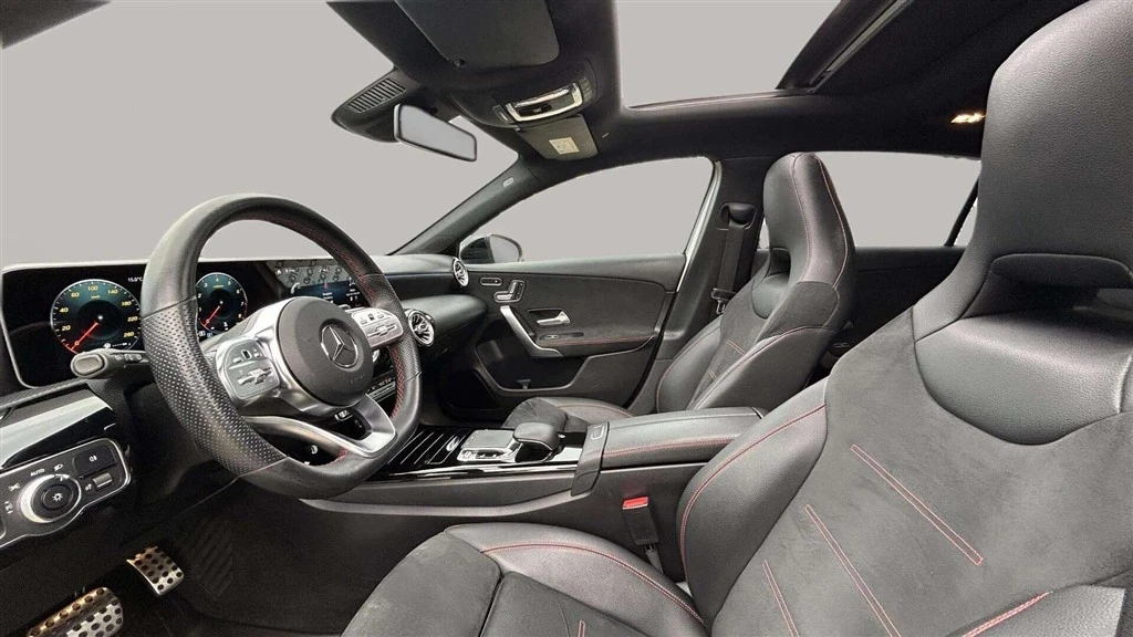 Mercedes-Benz-A-Klasse-image-9