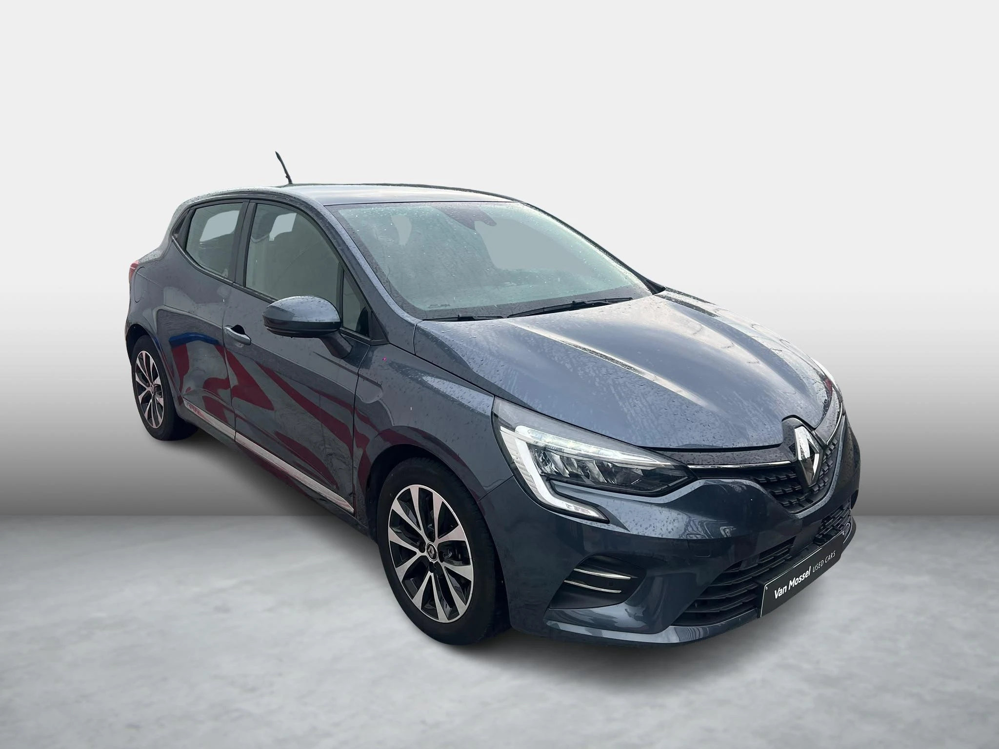 Renault-Clio-image-2