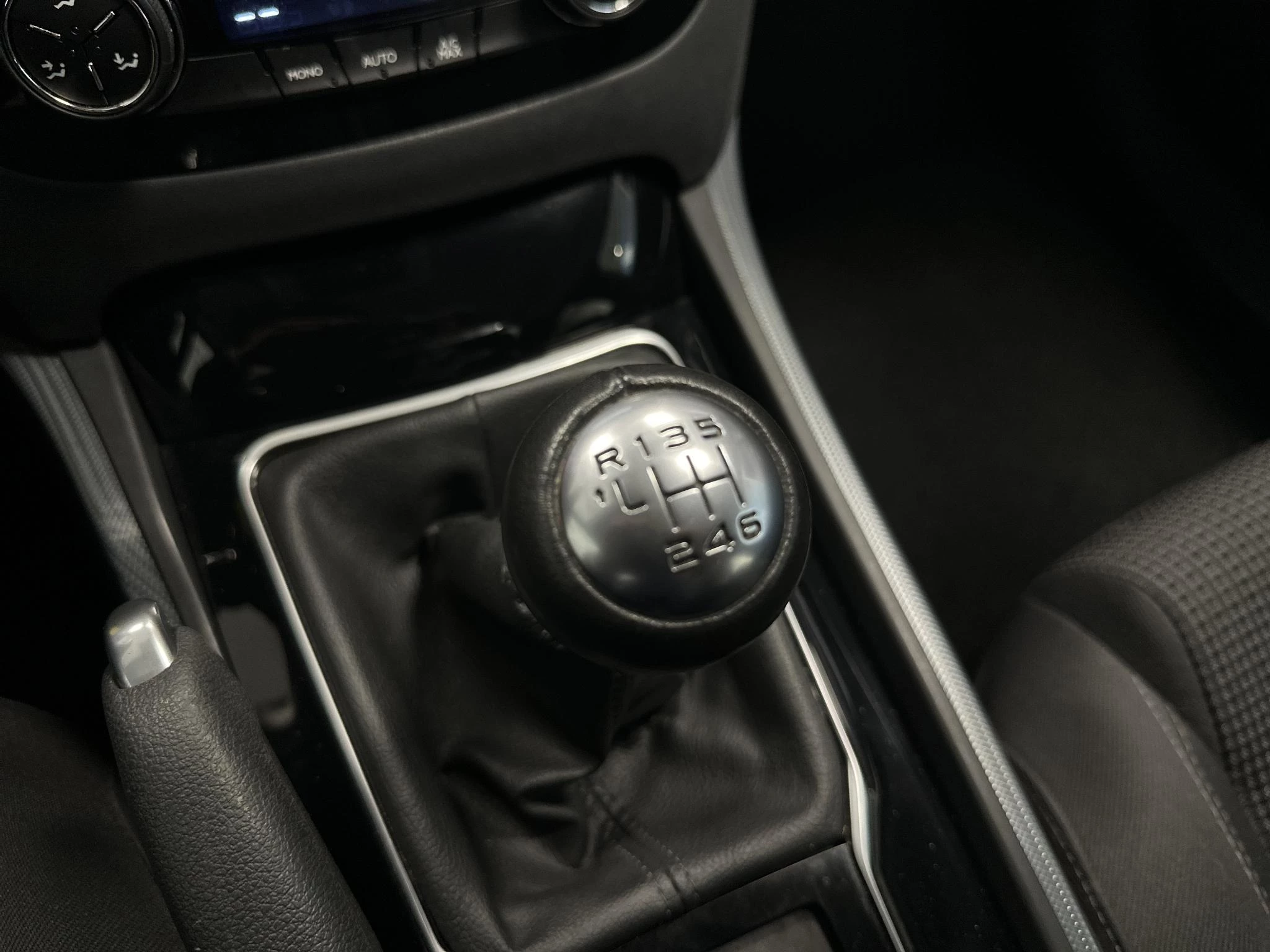 Peugeot-508-image-14