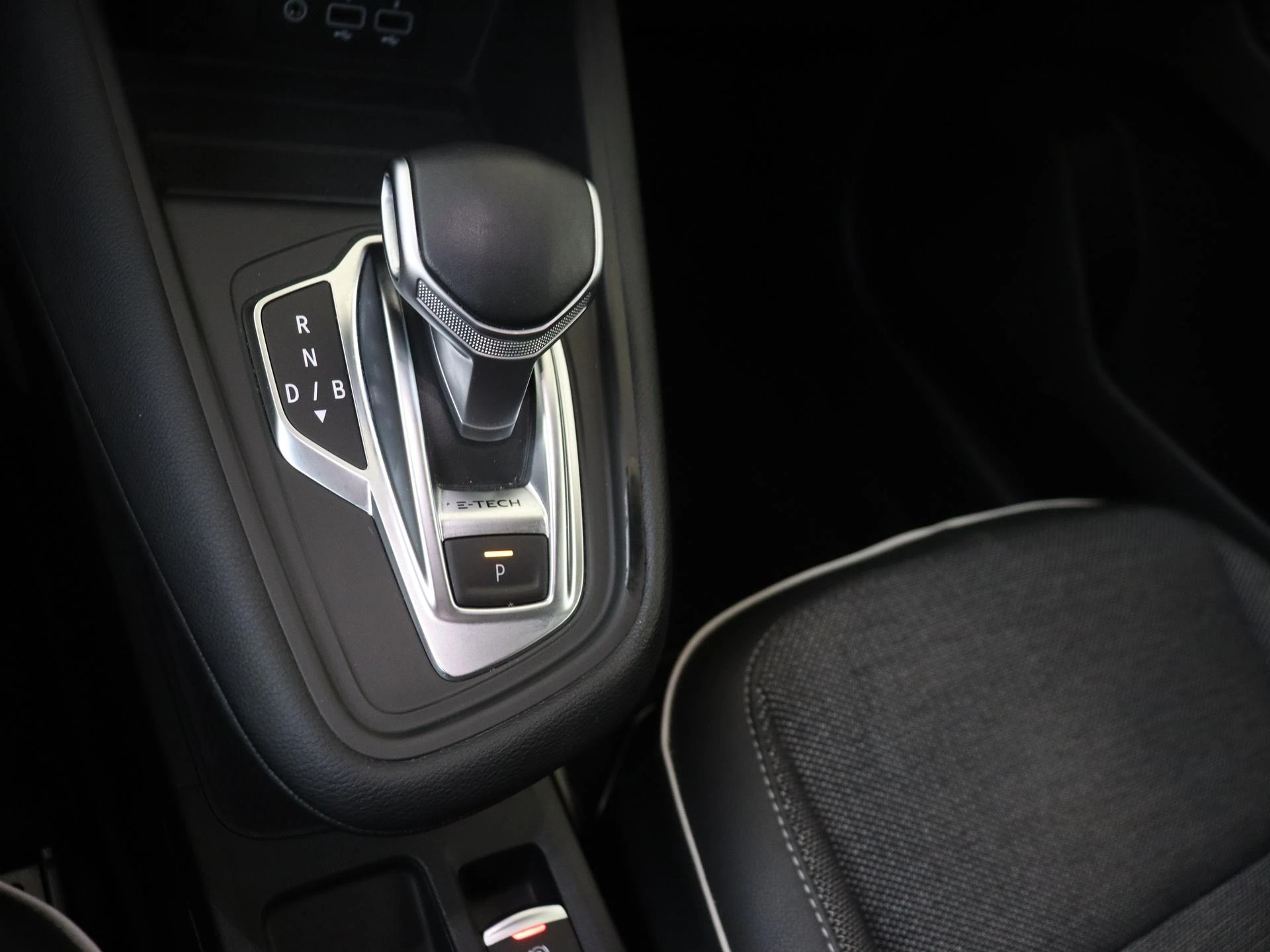 Renault-Captur-image-14