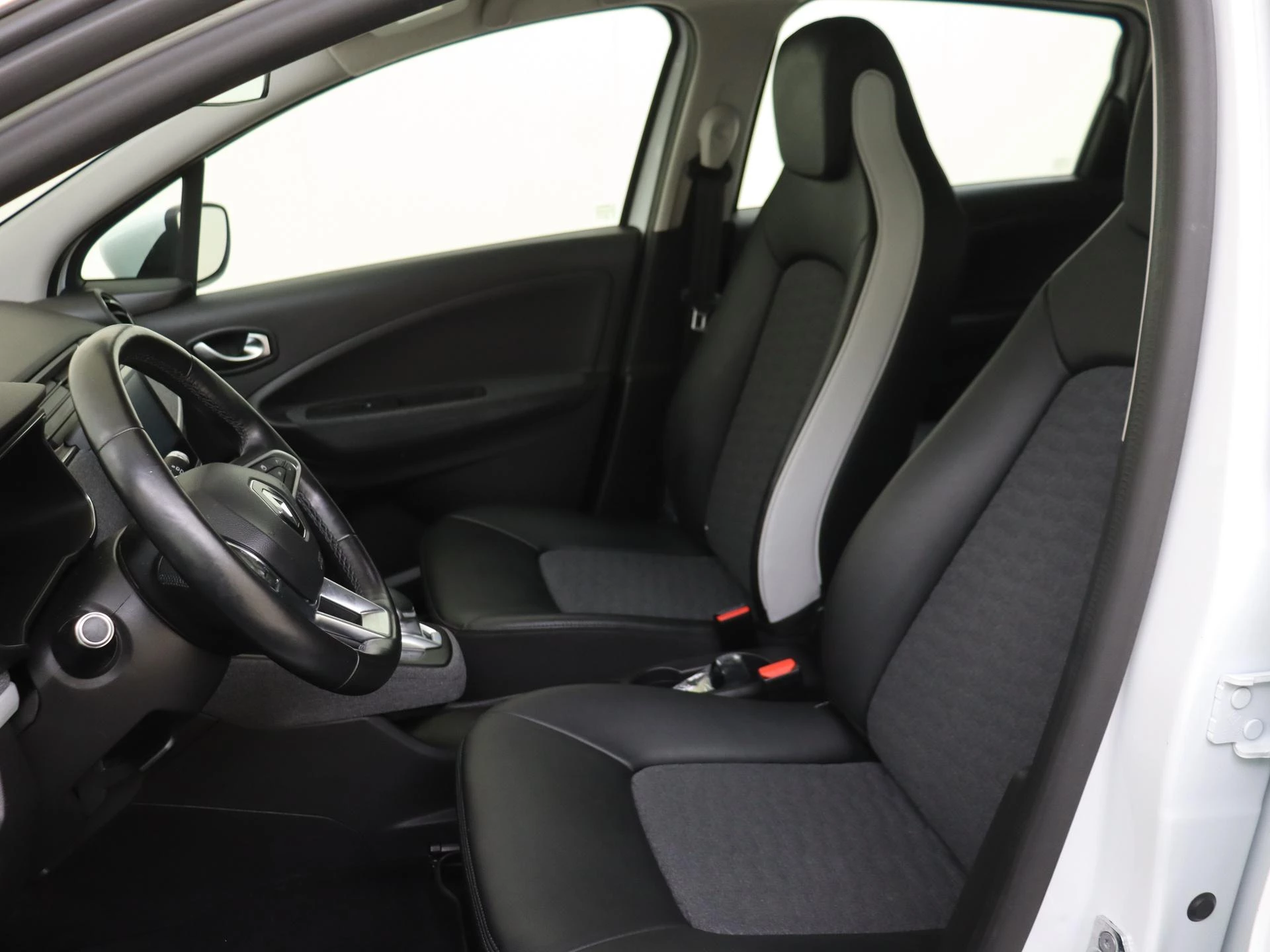 Renault-ZOE-image-10